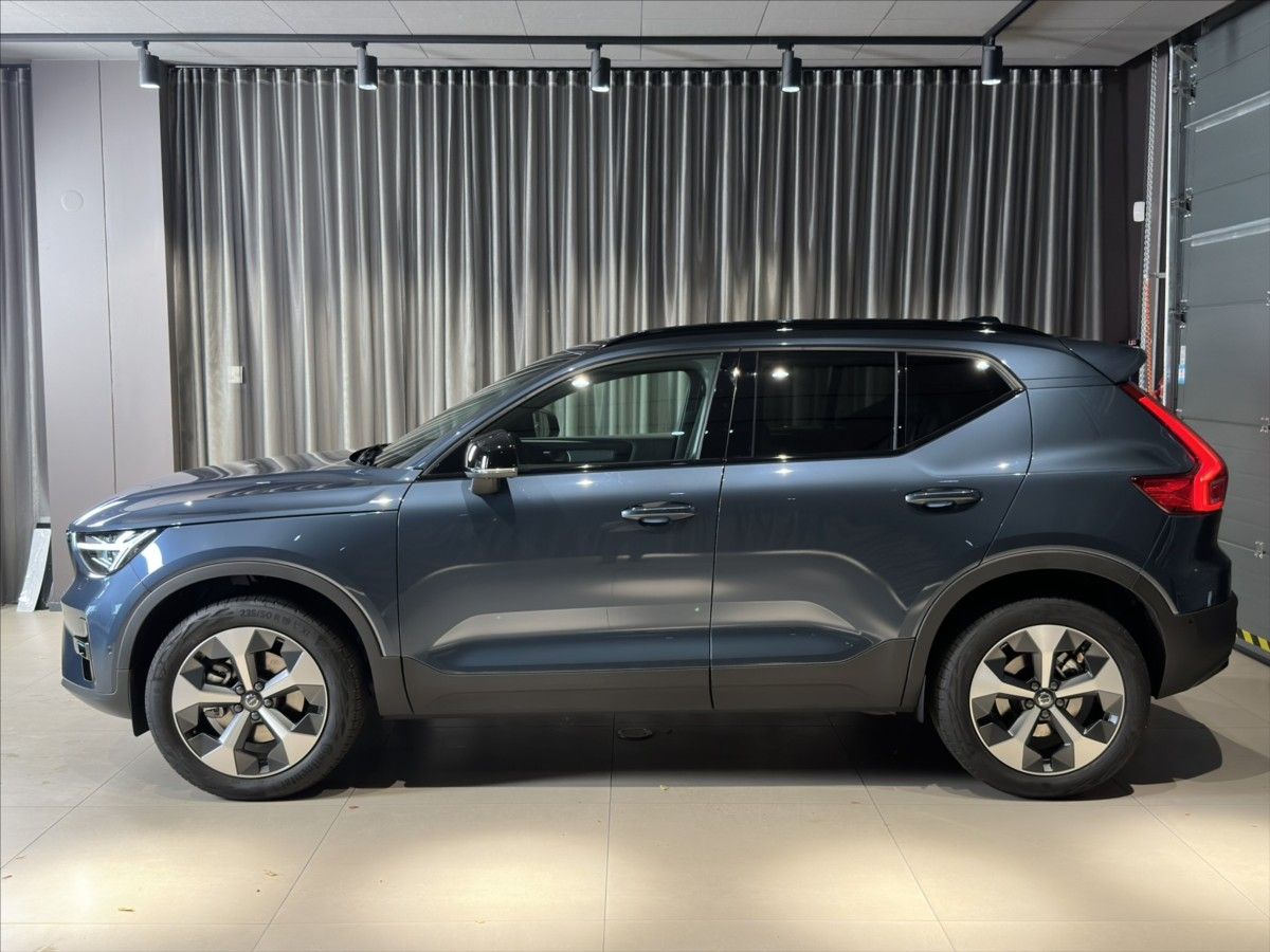 Volvo XC40, 2,0 B4  Ultra - fotka 2