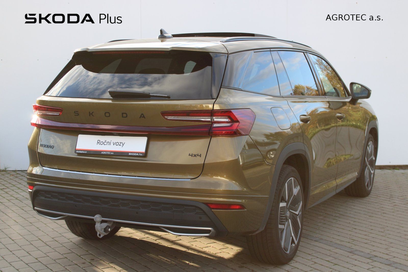 Škoda Kodiaq, 2.0 TDI 142 kW Sportline 4x4 D - fotka 2