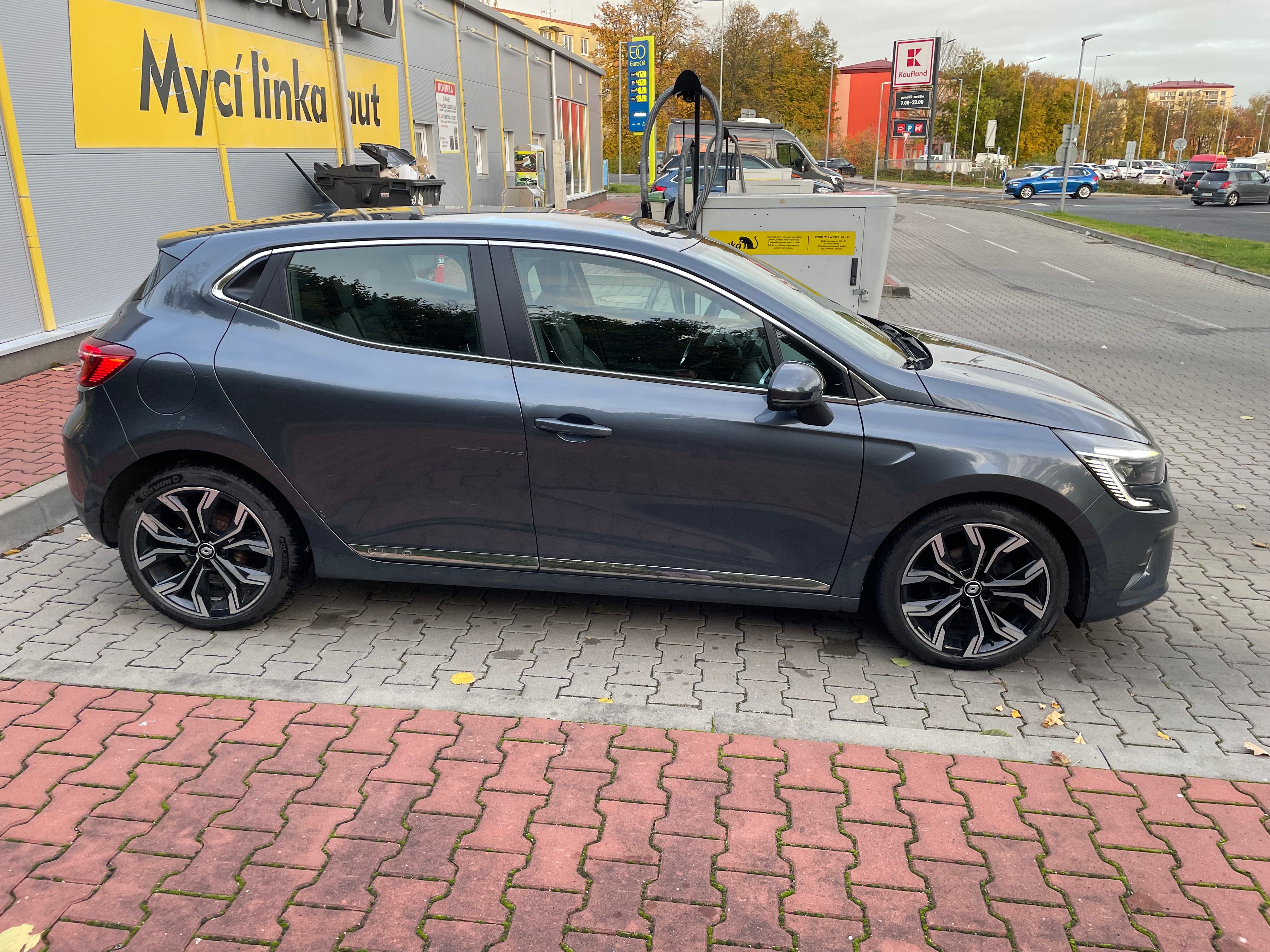 Renault Clio, 1.0 TCe - servisováno - fotka 5