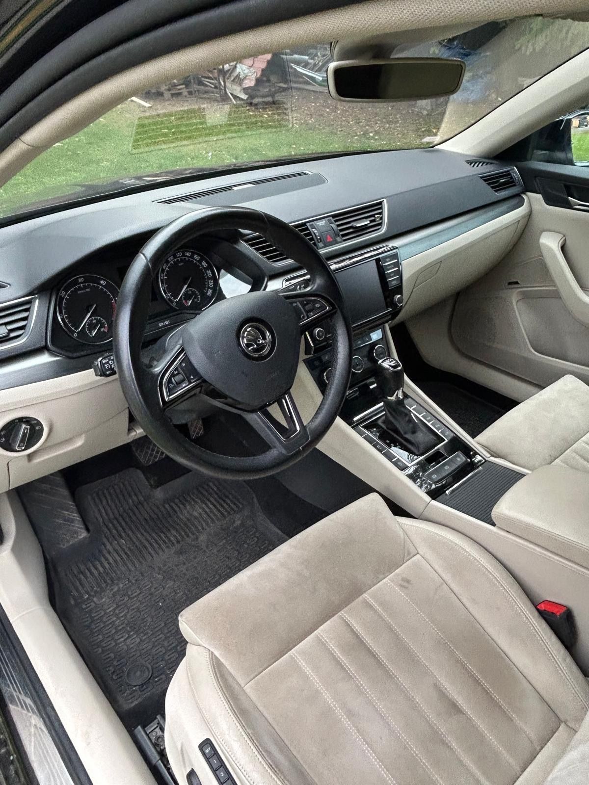 Škoda Superb, ŠKODA SUPERB III 2.0 TDI DSG - fotka 5