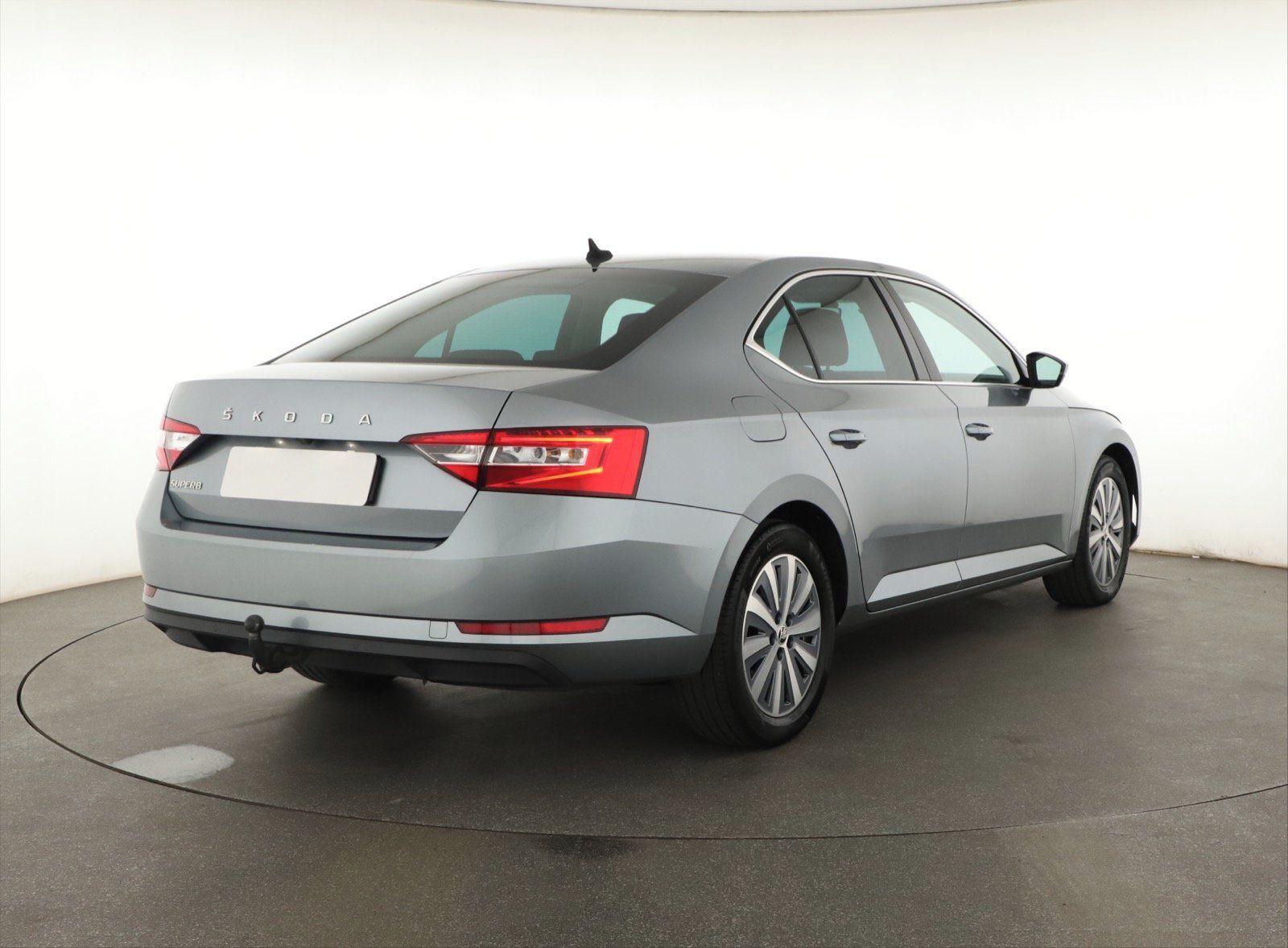 Škoda Superb, 2.0 TDI, Style, Automat, Kůže - fotka 5