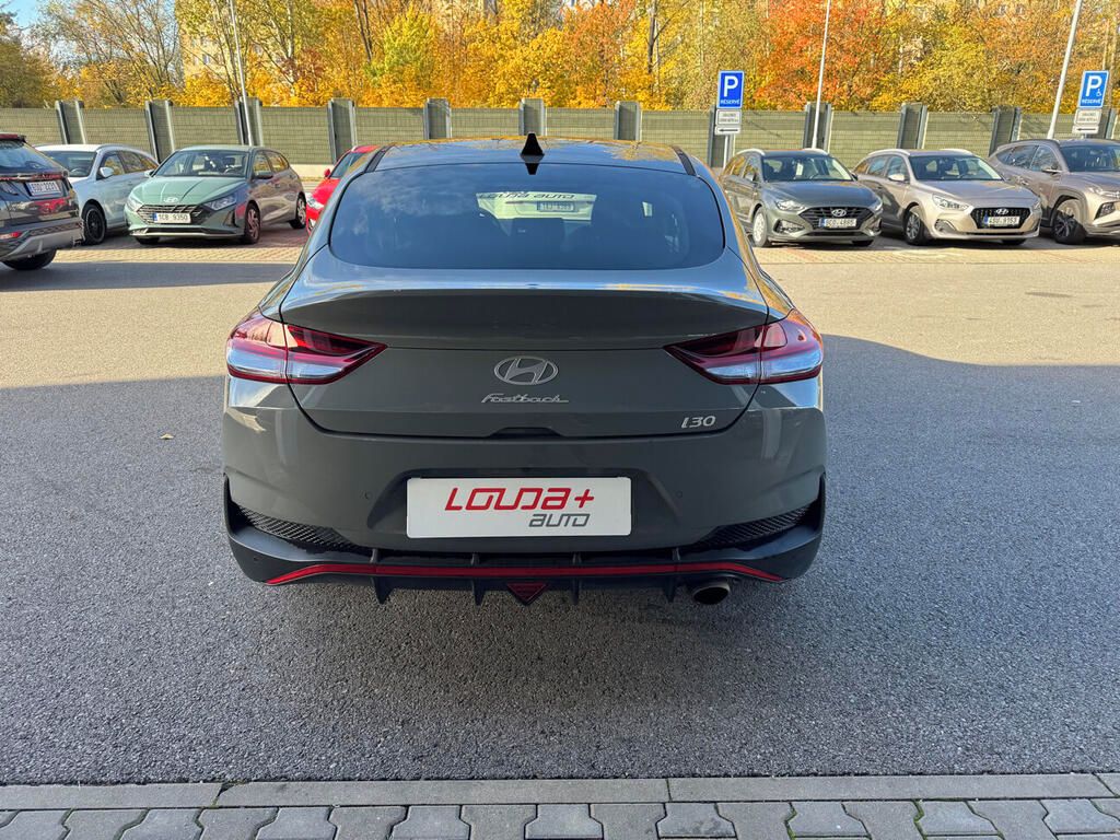 Hyundai i30, N-line 1.5 T-GDI 103 kW - fotka 4