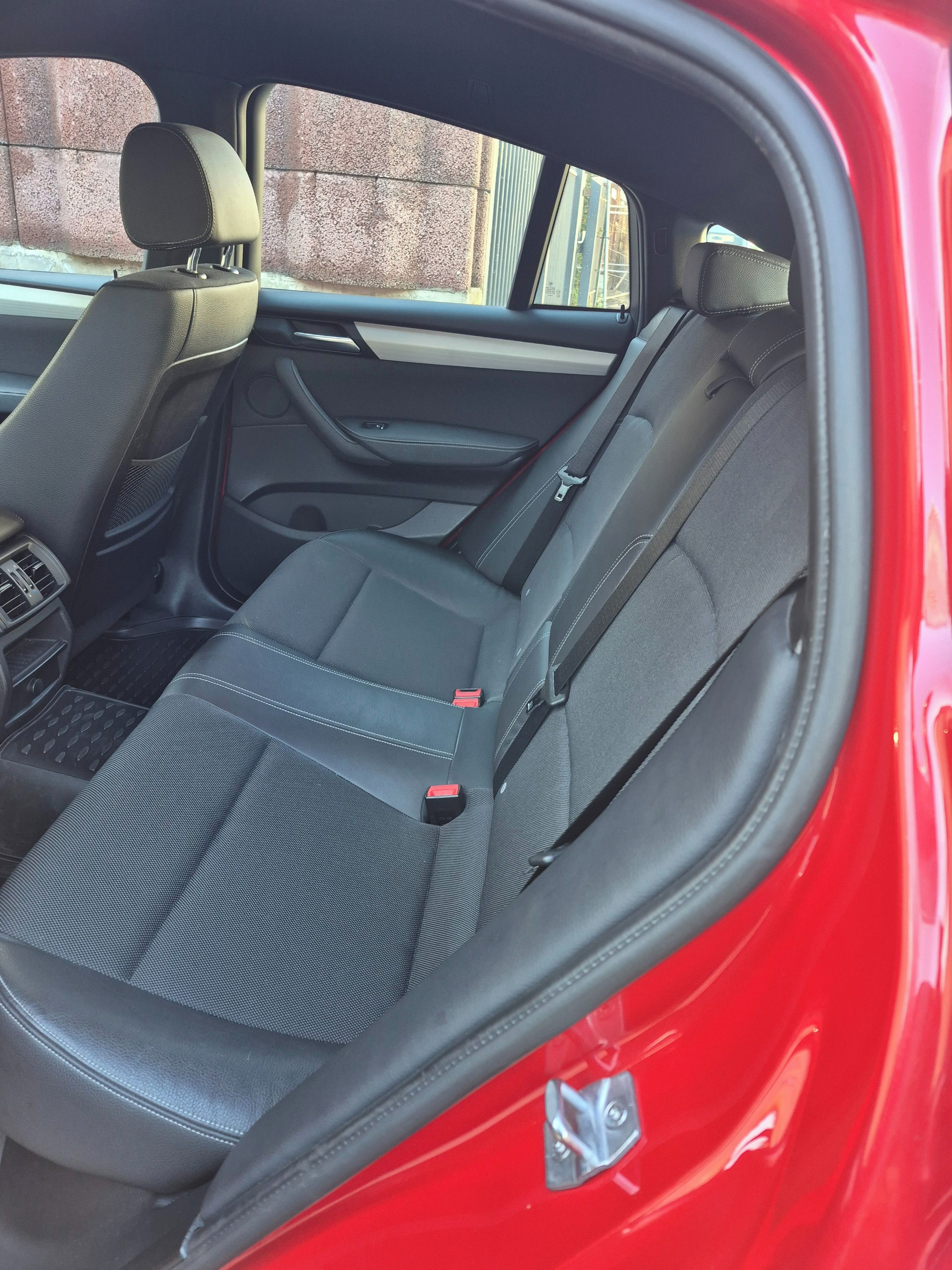 BMW X4, 2.0D - fotka 5