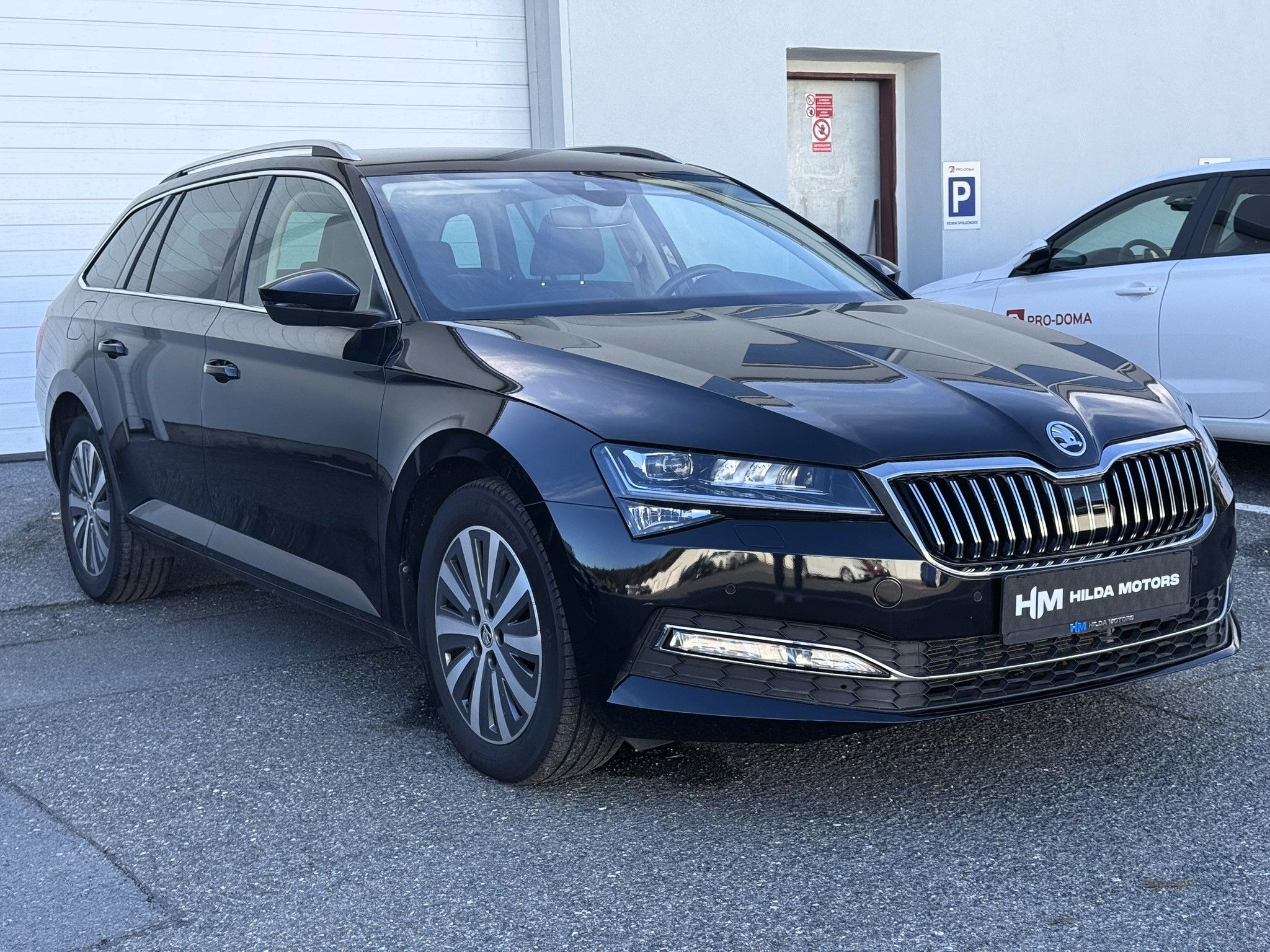 Škoda Superb, 2.0TDI 110kW DSG Tažné Webasto - fotka 2