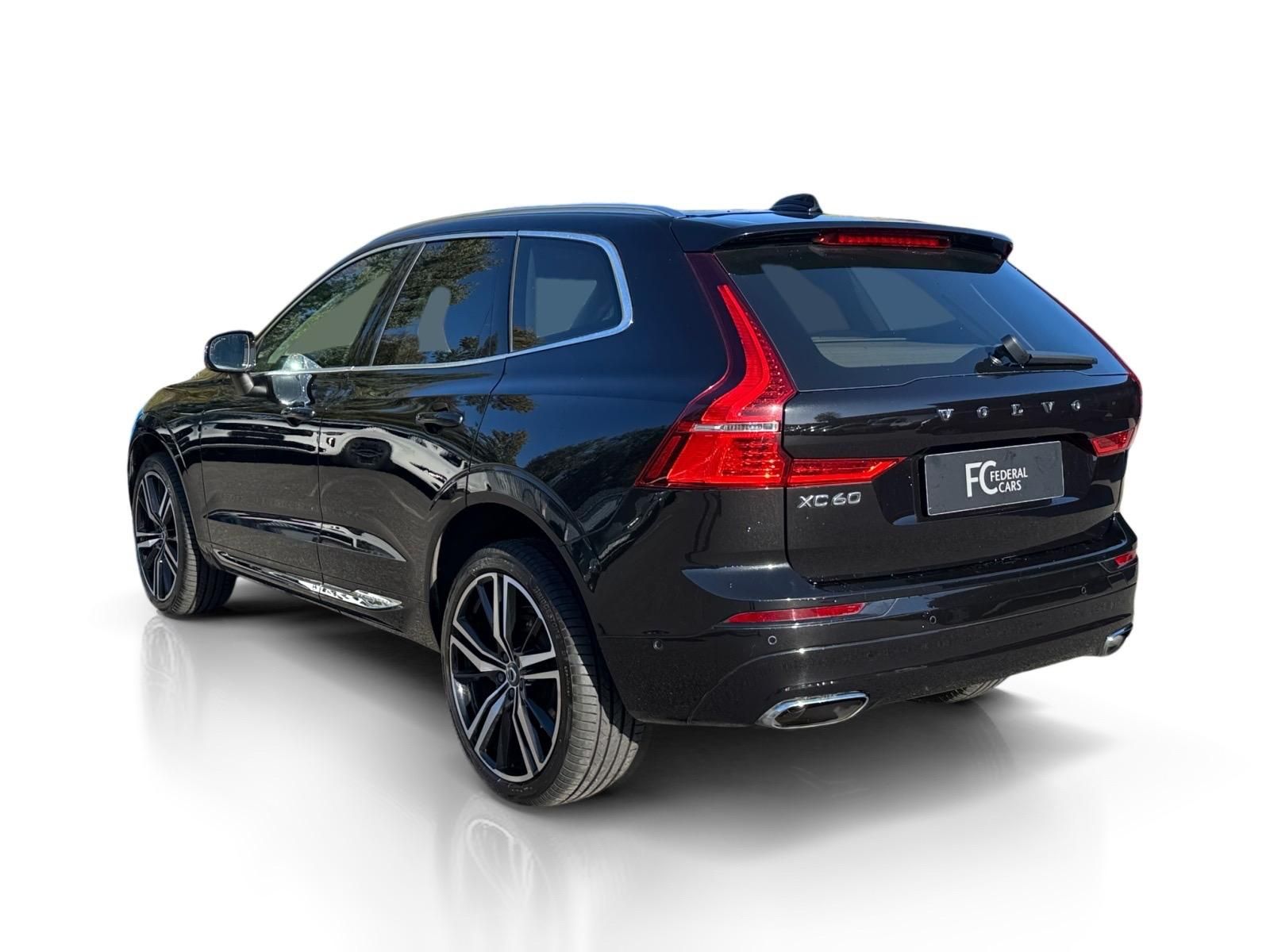 Volvo XC60, FWD B5/vzduch/4*klima/PANO/ - fotka 3
