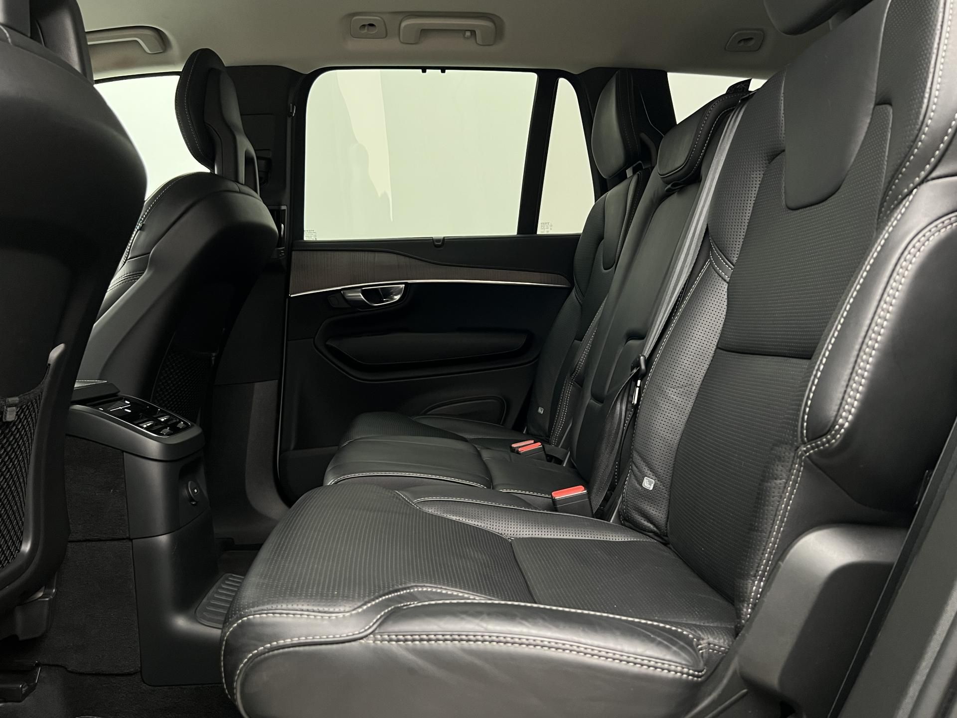 Volvo XC90, T8 AWD INSCRIPTION RECHARGE CZ - fotka 6