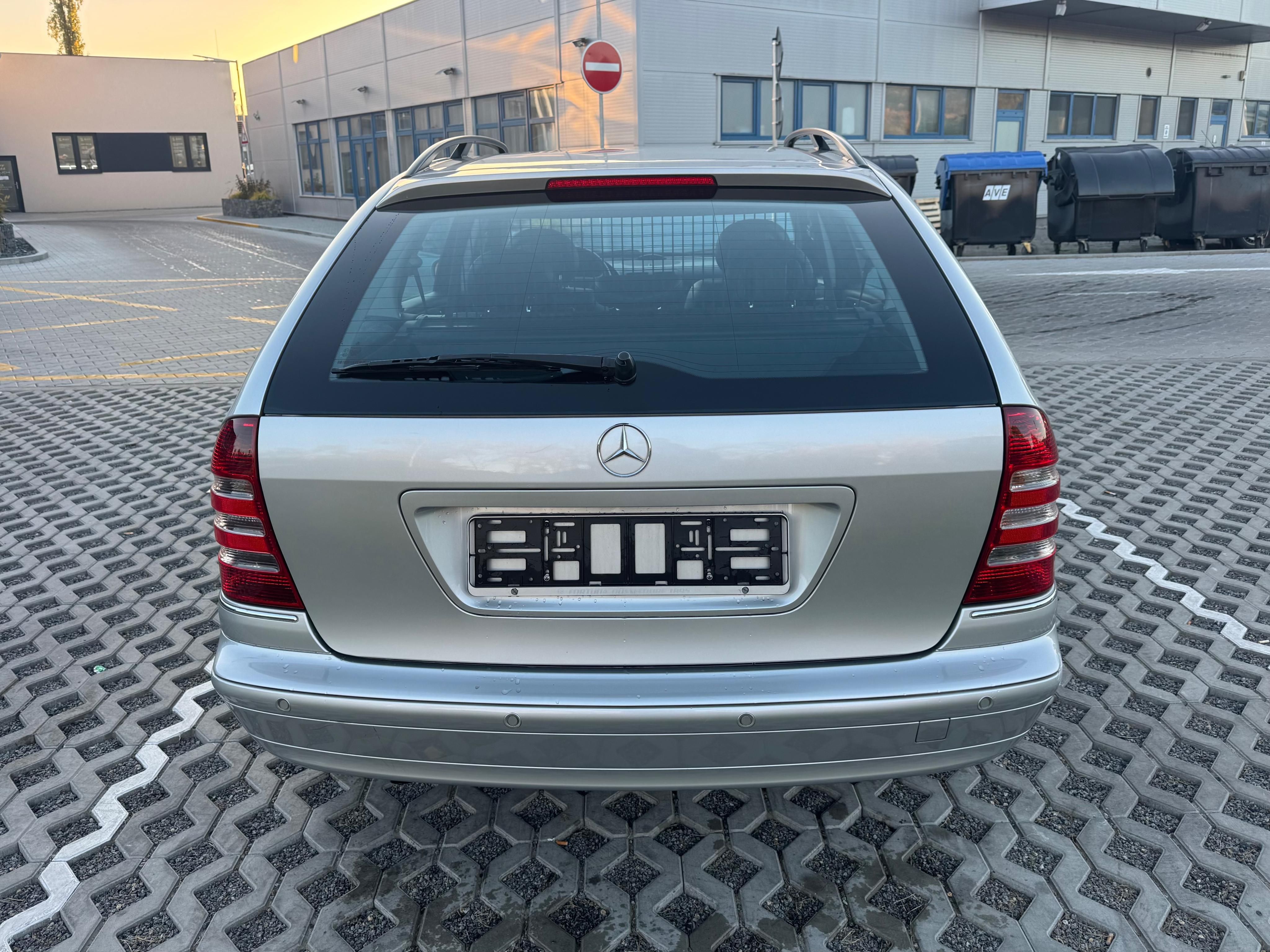 Mercedes-Benz Třídy C, 200CDi 90kW T Avantgarde.Šíbr - fotka 6
