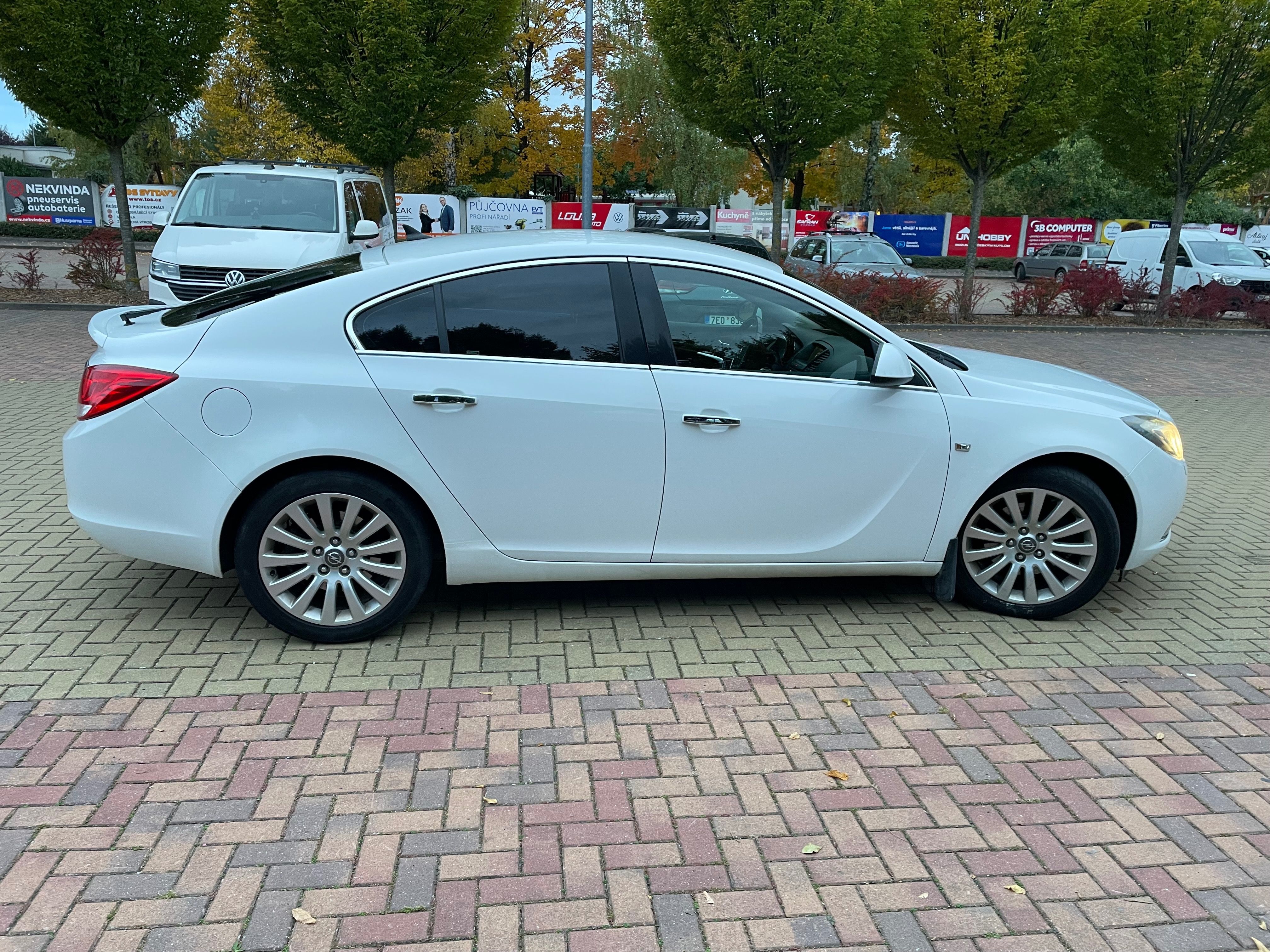 Opel Insignia, Opel Insignia 2.0CDTI - fotka 3