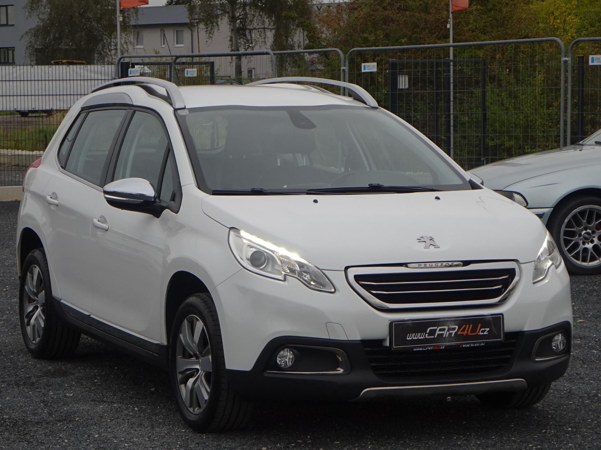 Peugeot 2008, 1.2 VTi Allure AUTOMAT SERVIS - fotka 3