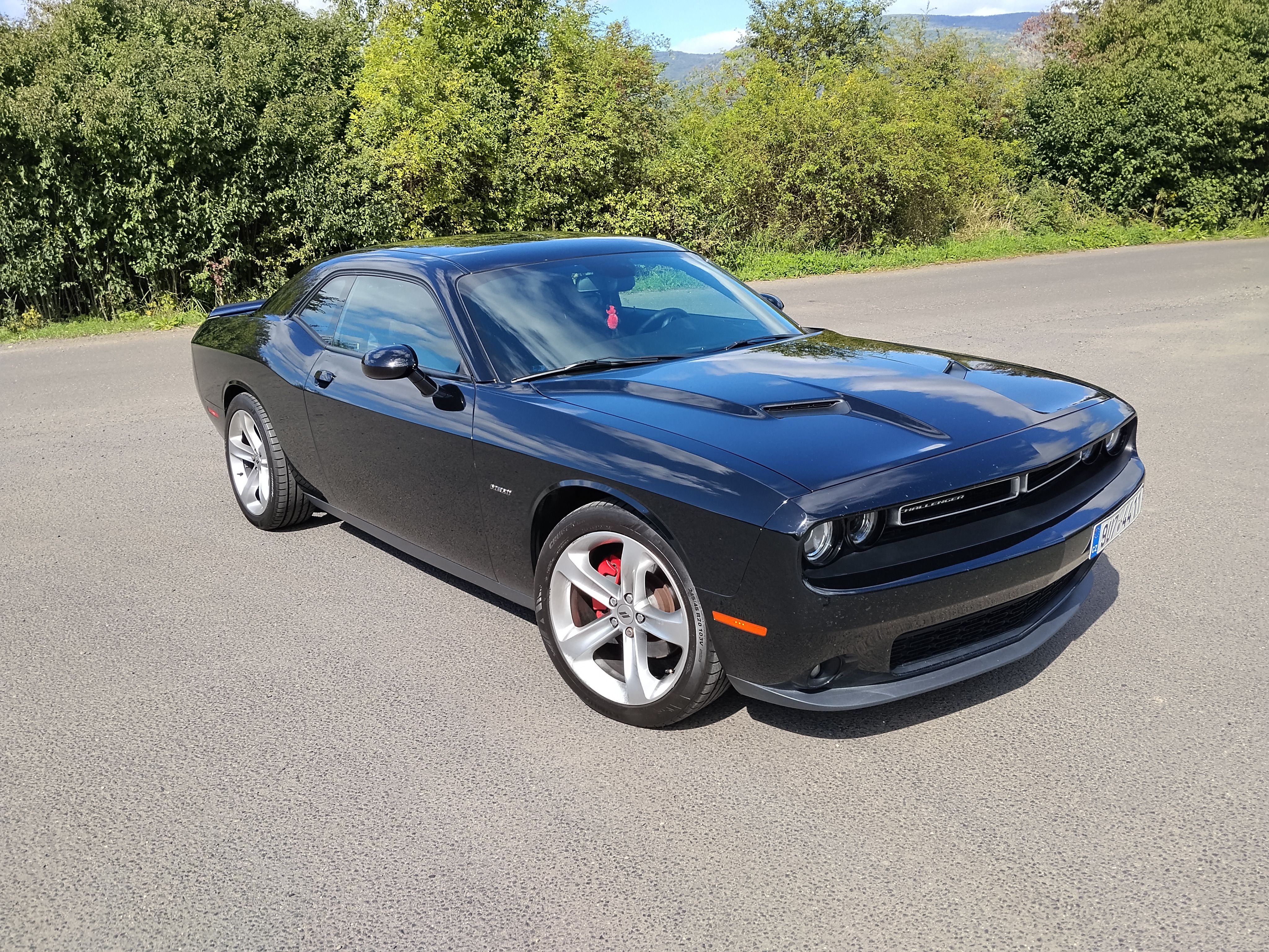 Dodge Challenger, Dodge Challenger 5,7 HEMI - fotka 3