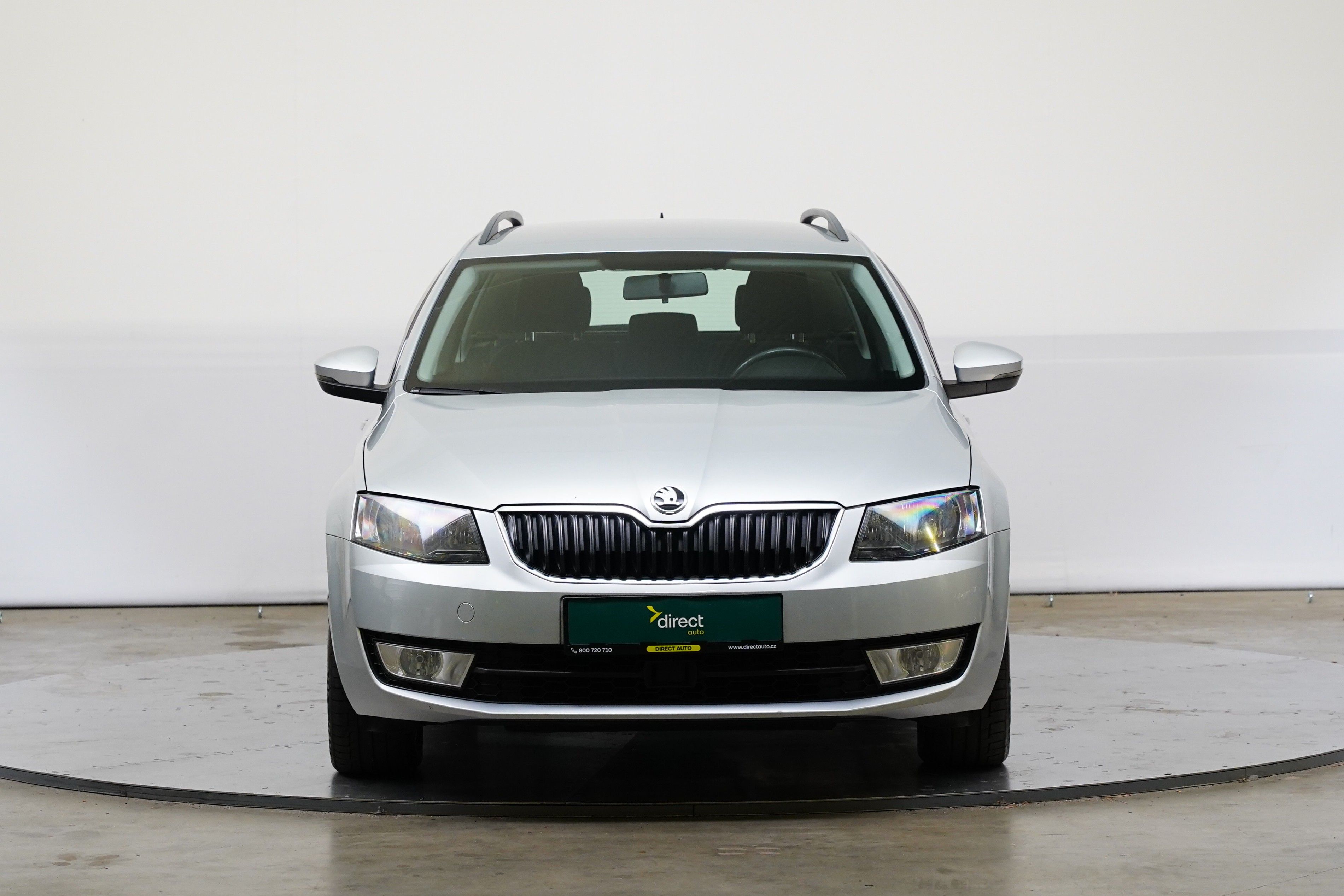 Škoda Octavia, 1.6 TDI 81kW DSG Ambition Plus - fotka 4
