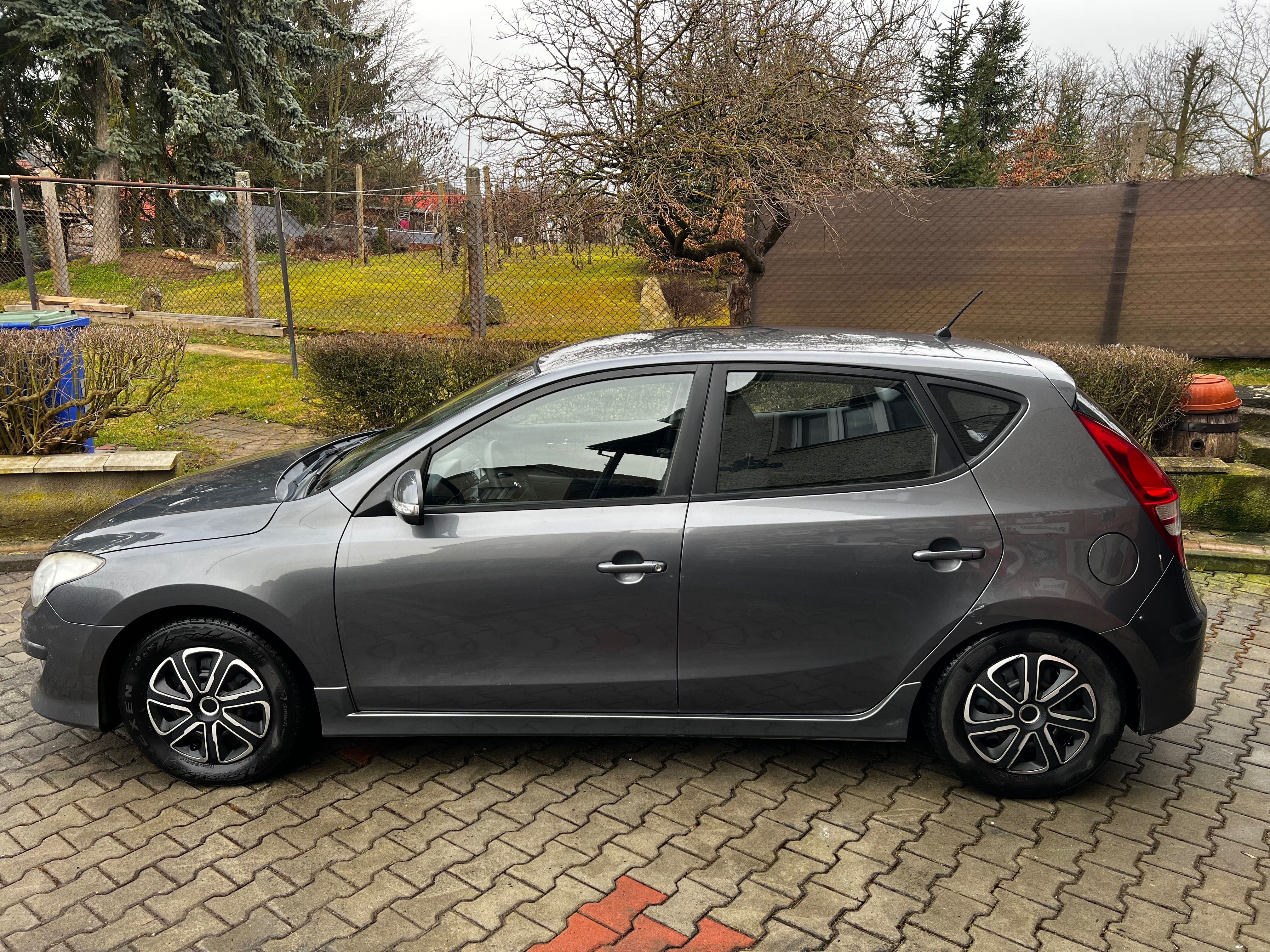 Hyundai i30, 1.6 CRDi - fotka 3