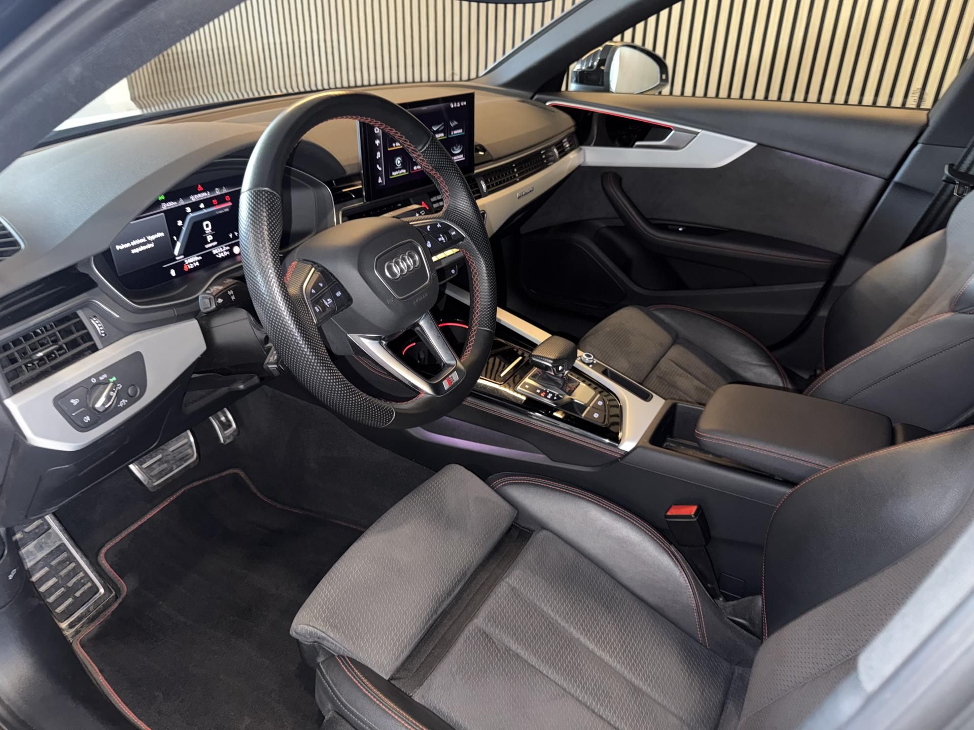 Audi A4 Avant, 40 TDI Quattro Comp+ Matrix CZ - fotka 6
