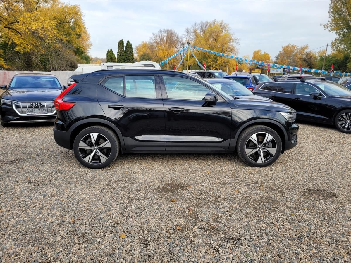 Volvo XC40, twin plus 300kw 78kWH 4x4 - fotka 4