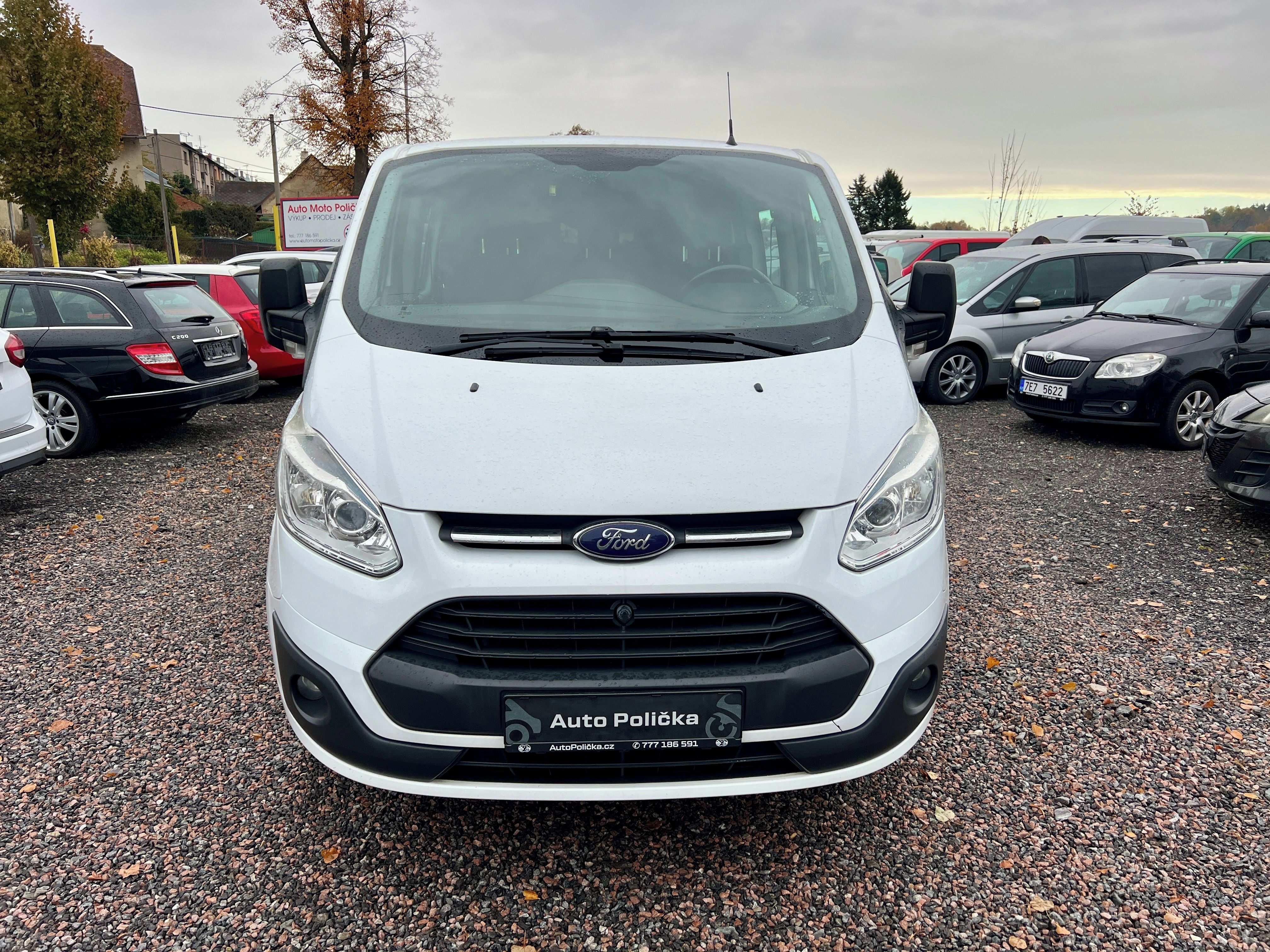 Ford Transit Custom, 2.2d 5 míst BezKorozePoServisu - fotka 3