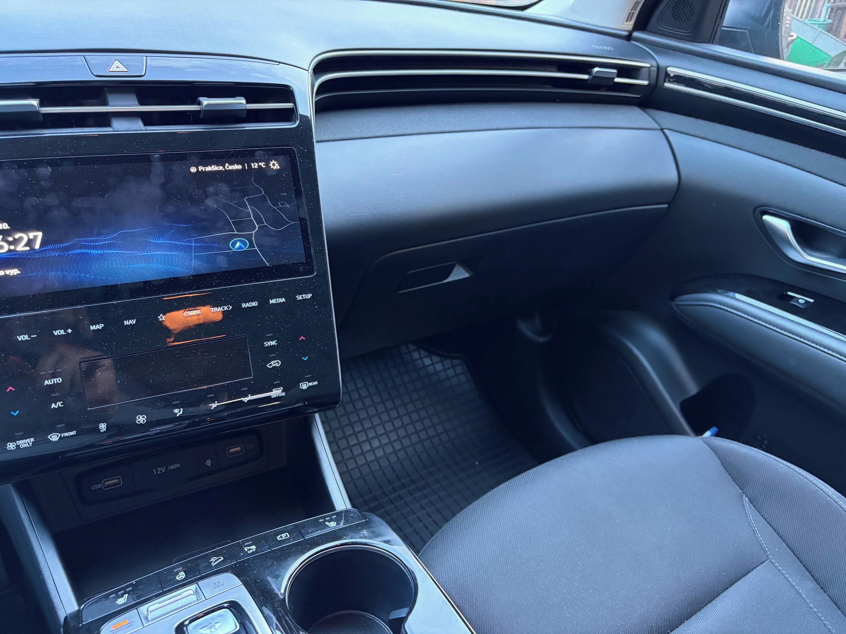 Hyundai Tucson, Plug in hybrid 1.6 T-GDI PHEV - fotka 5