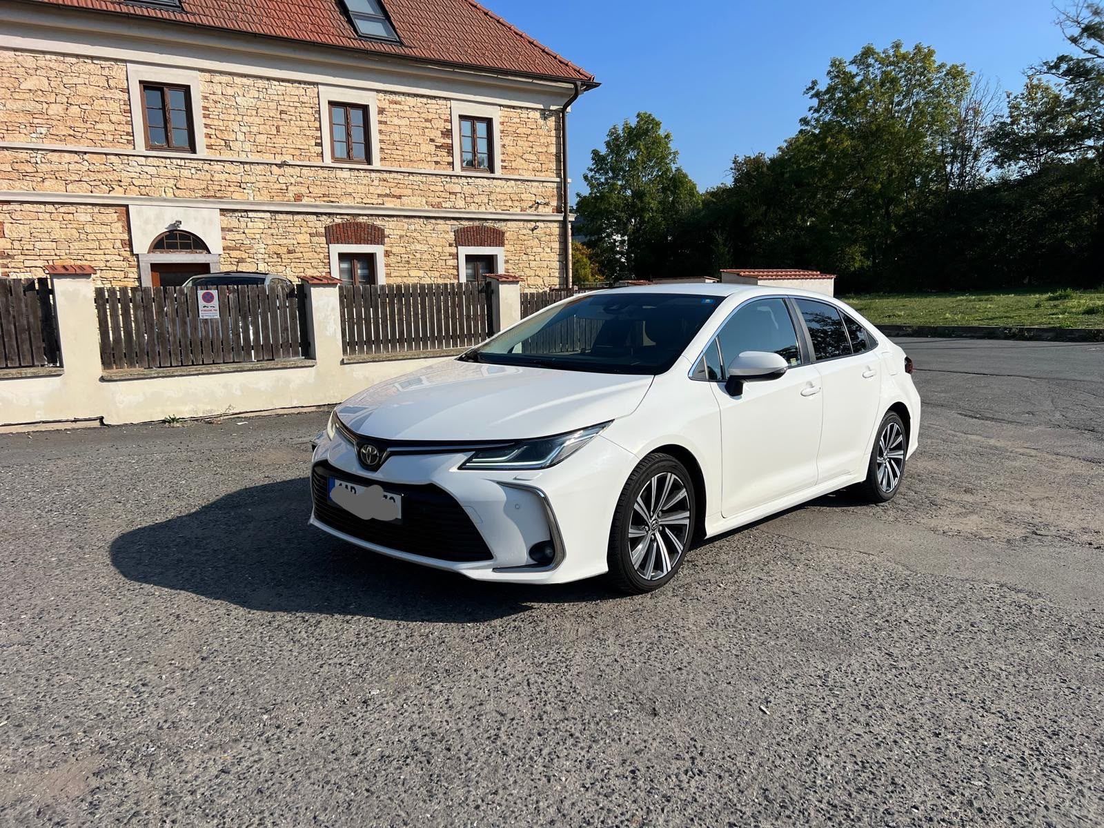 Toyota Corolla, 1.5 - fotka 2