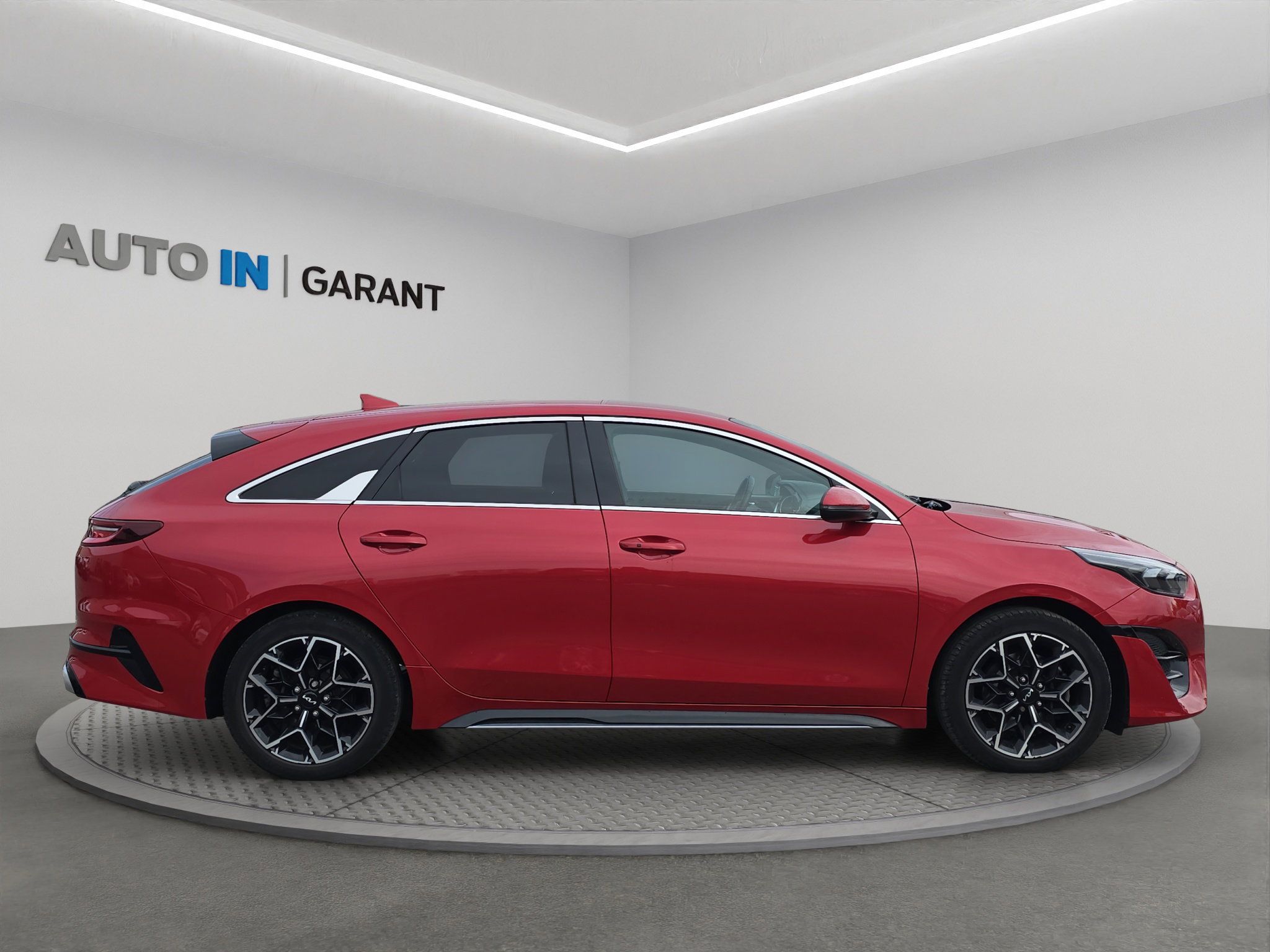 Kia Pro_cee´d, GT-Line 1.5 T-GDi, Serv. - fotka 4