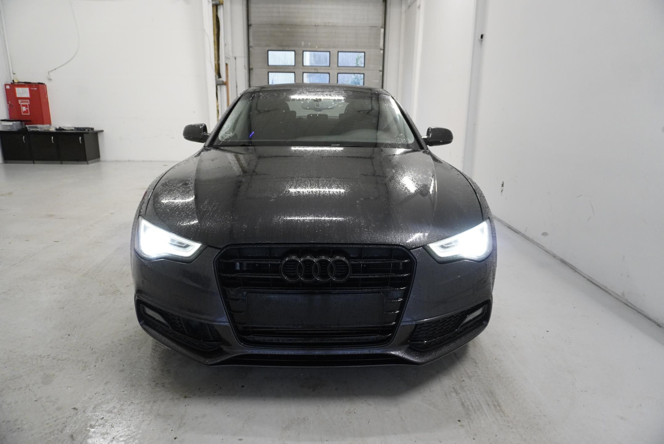 Audi A5, 1,8 TFSI AUTOMAT - fotka 2