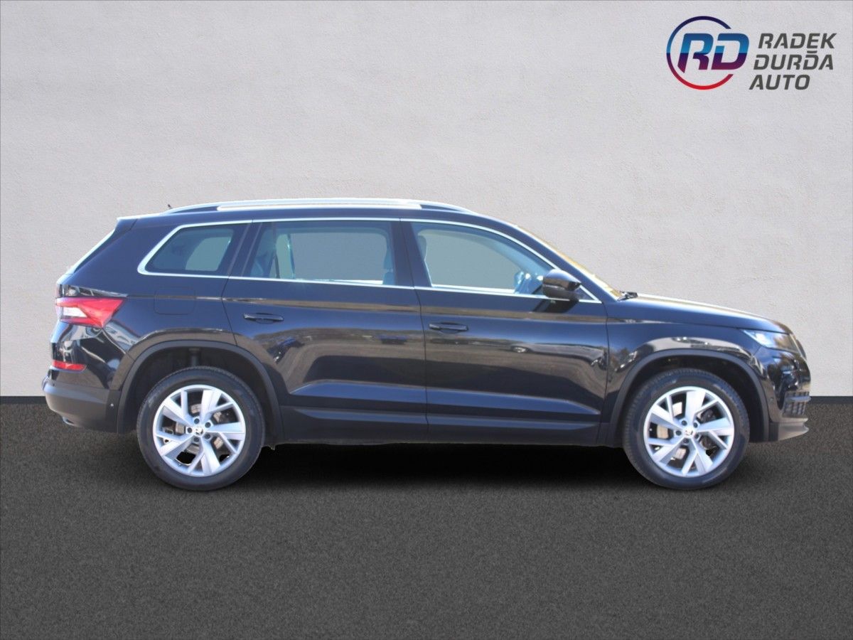 Škoda Kodiaq, 2,0 TDI  7.MÍST,A/T,4x4,STYLE - fotka 4