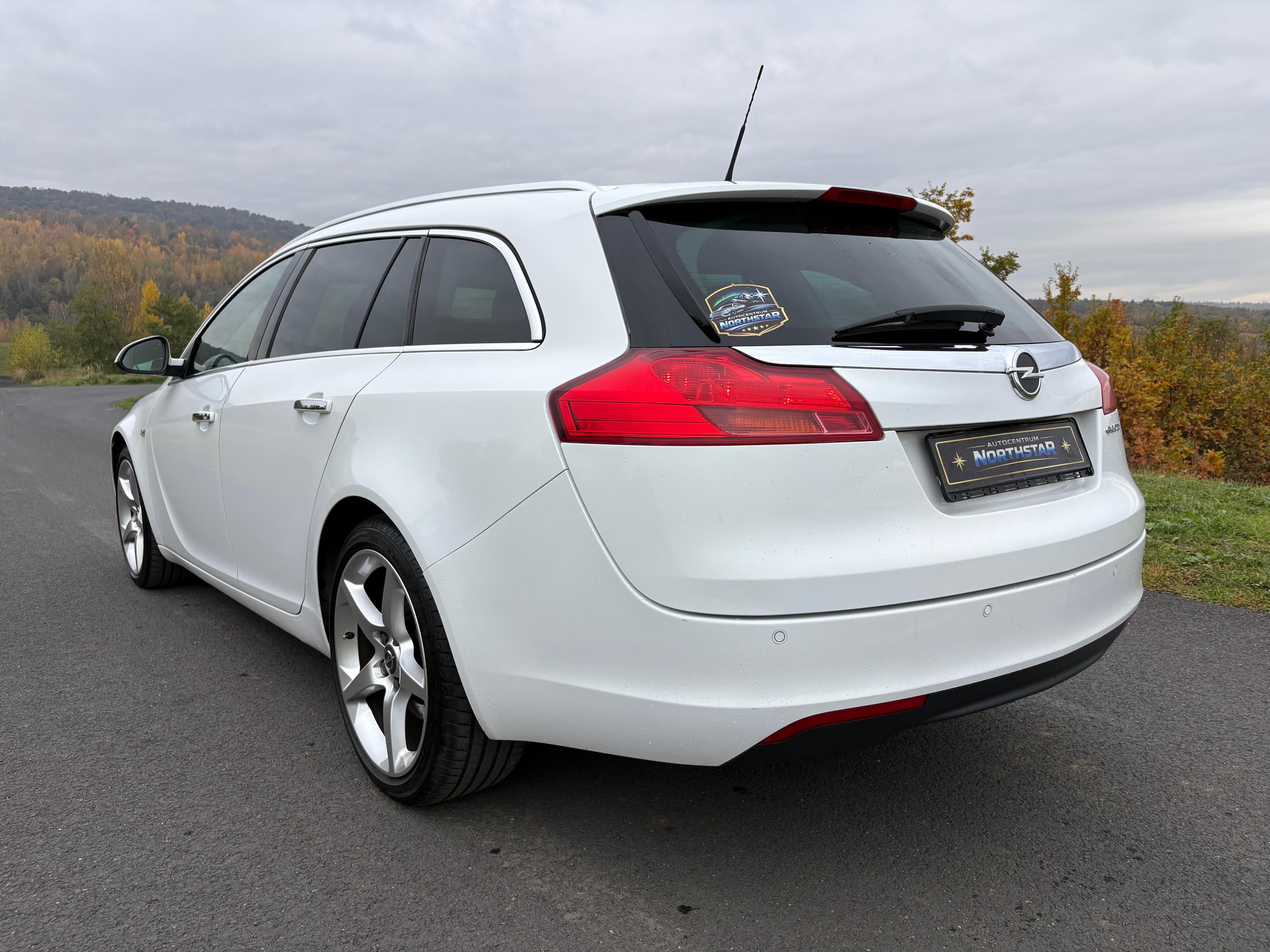Opel Insignia, ST 2.0CDTI•1.MAJITEL•NOVÁ STK - fotka 3
