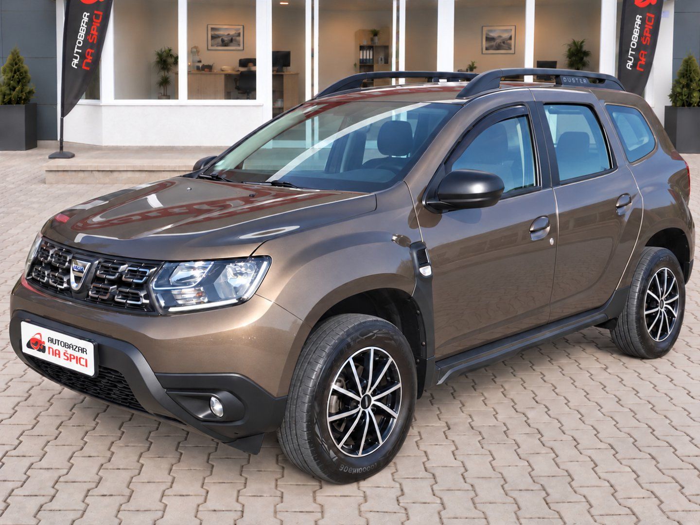 Dacia Duster, 1.0TCe 74kW -1.MAJITEL-T.ZAŘ. - fotka 4