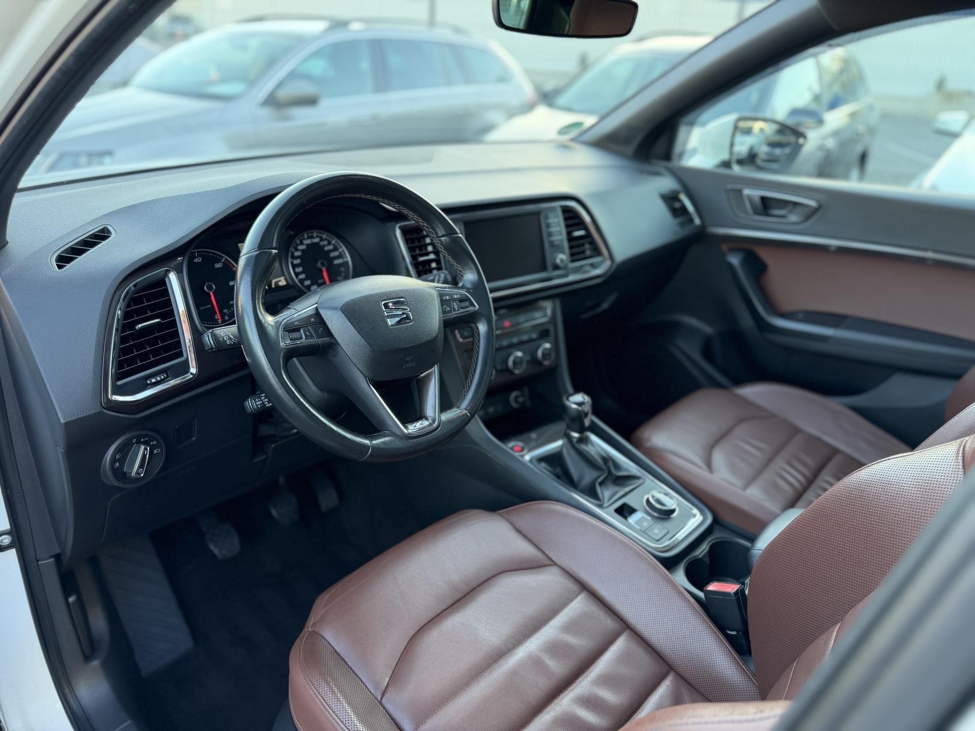 Seat Ateca, Excellence, 4x4, Tažné - fotka 6