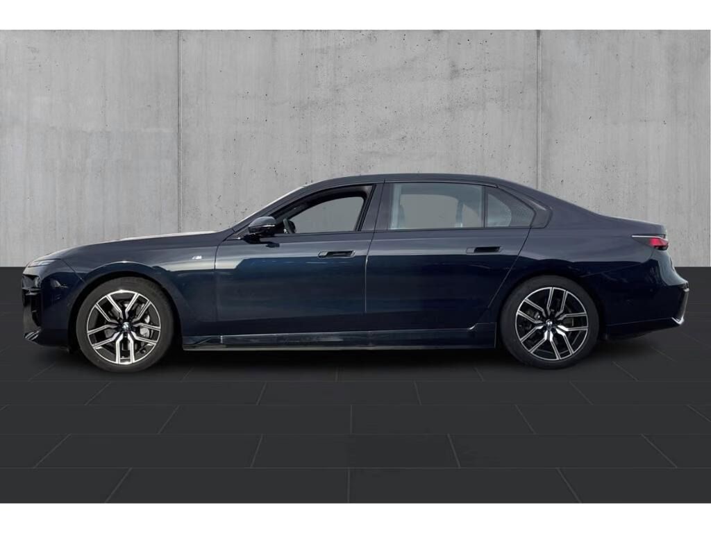 BMW i7, eDrive50 M Sport Driving*Kůže* - fotka 3