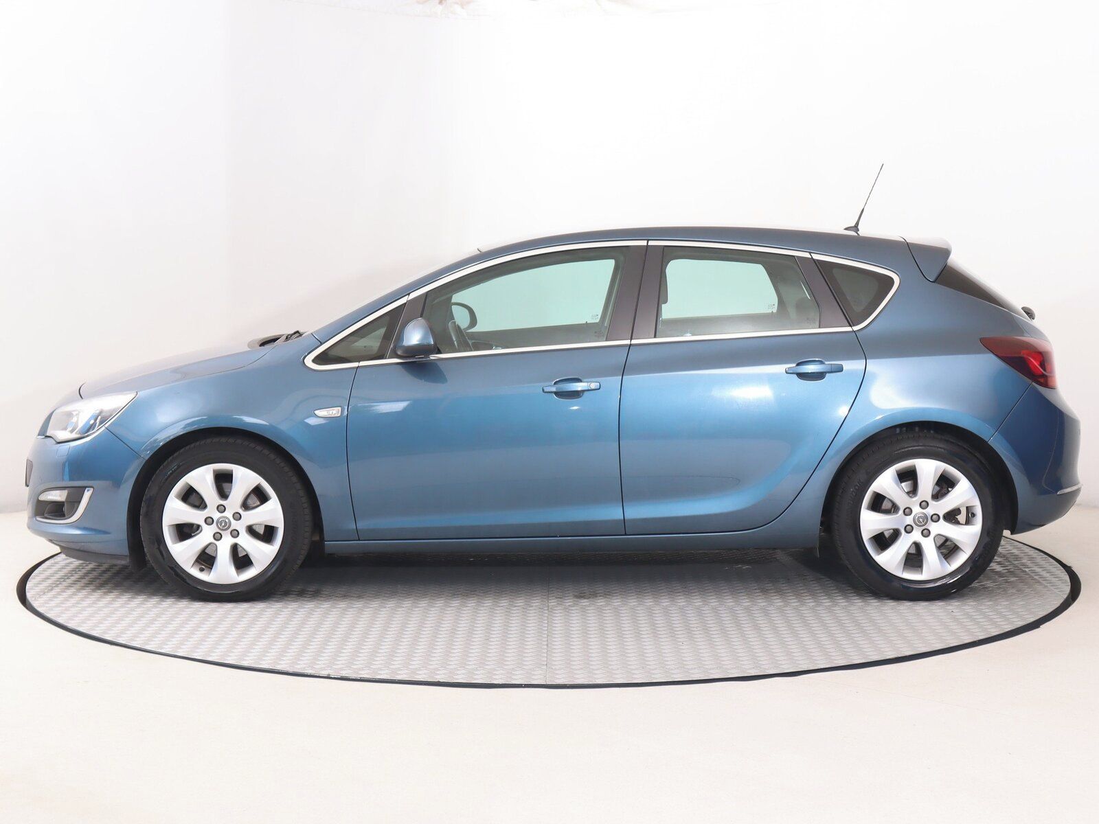 Opel Astra, 1.7 CDTI, Serv.kniha - fotka 3