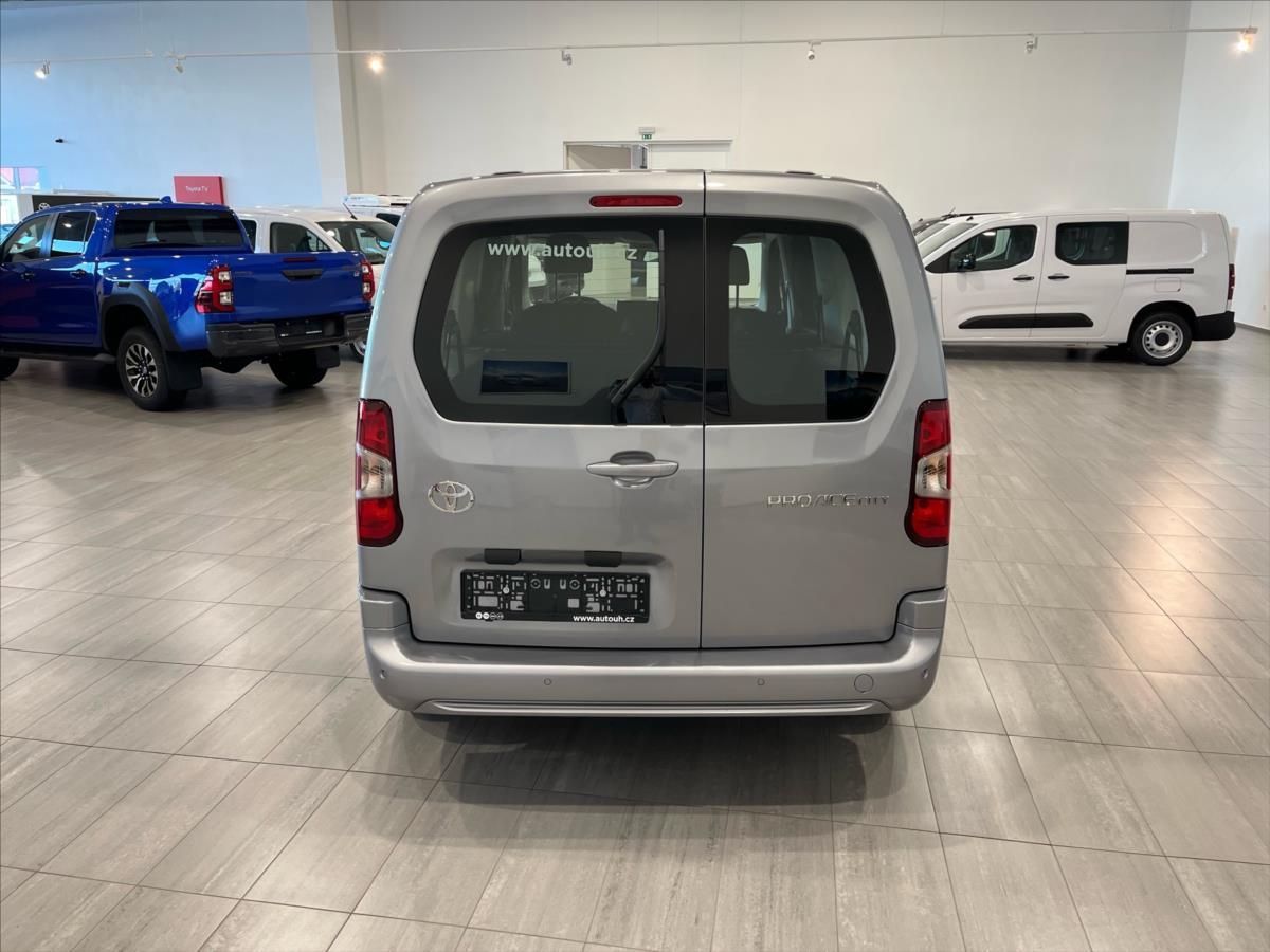 Toyota Proace City Verso, 1.5 D 130 koní  Business long - fotka 6