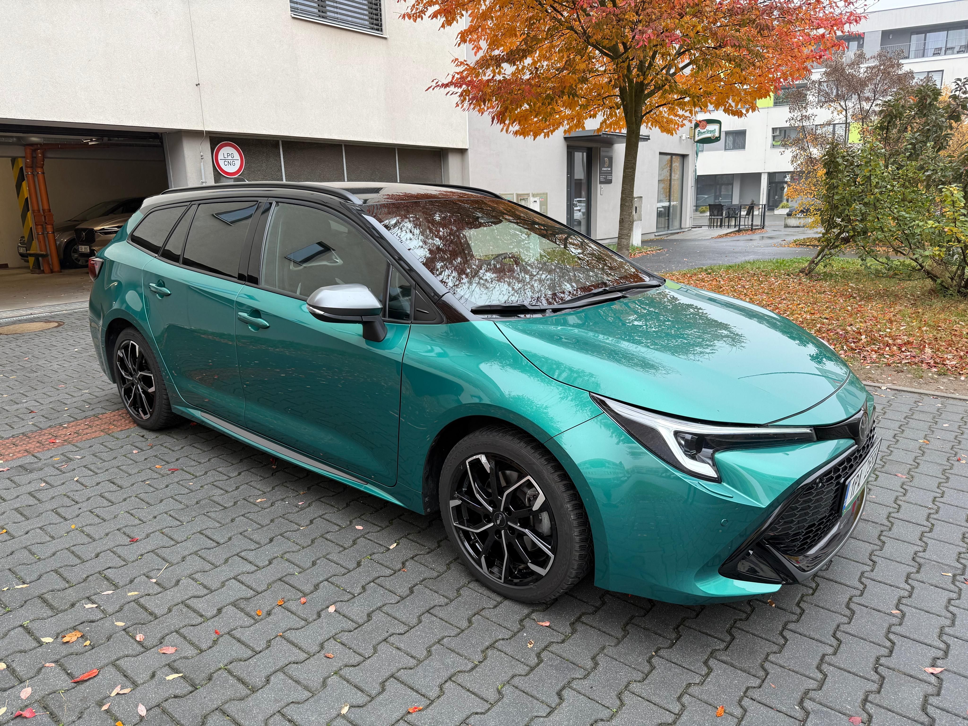 Toyota Corolla, TS GR SPORT 2.0