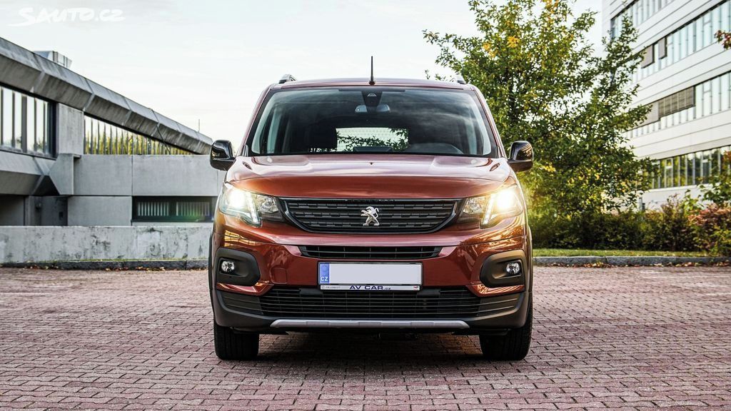 Peugeot Rifter, 1.5 BlueHDI LONG GTLine - fotka 3