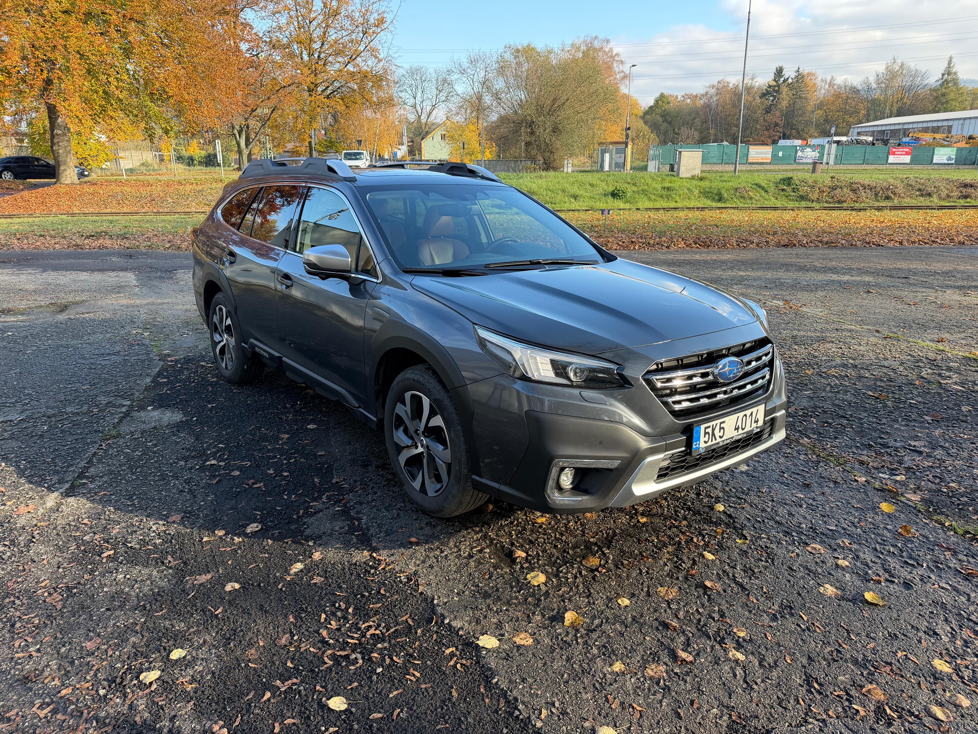Subaru Outback, Touring 2,5 - fotka 4