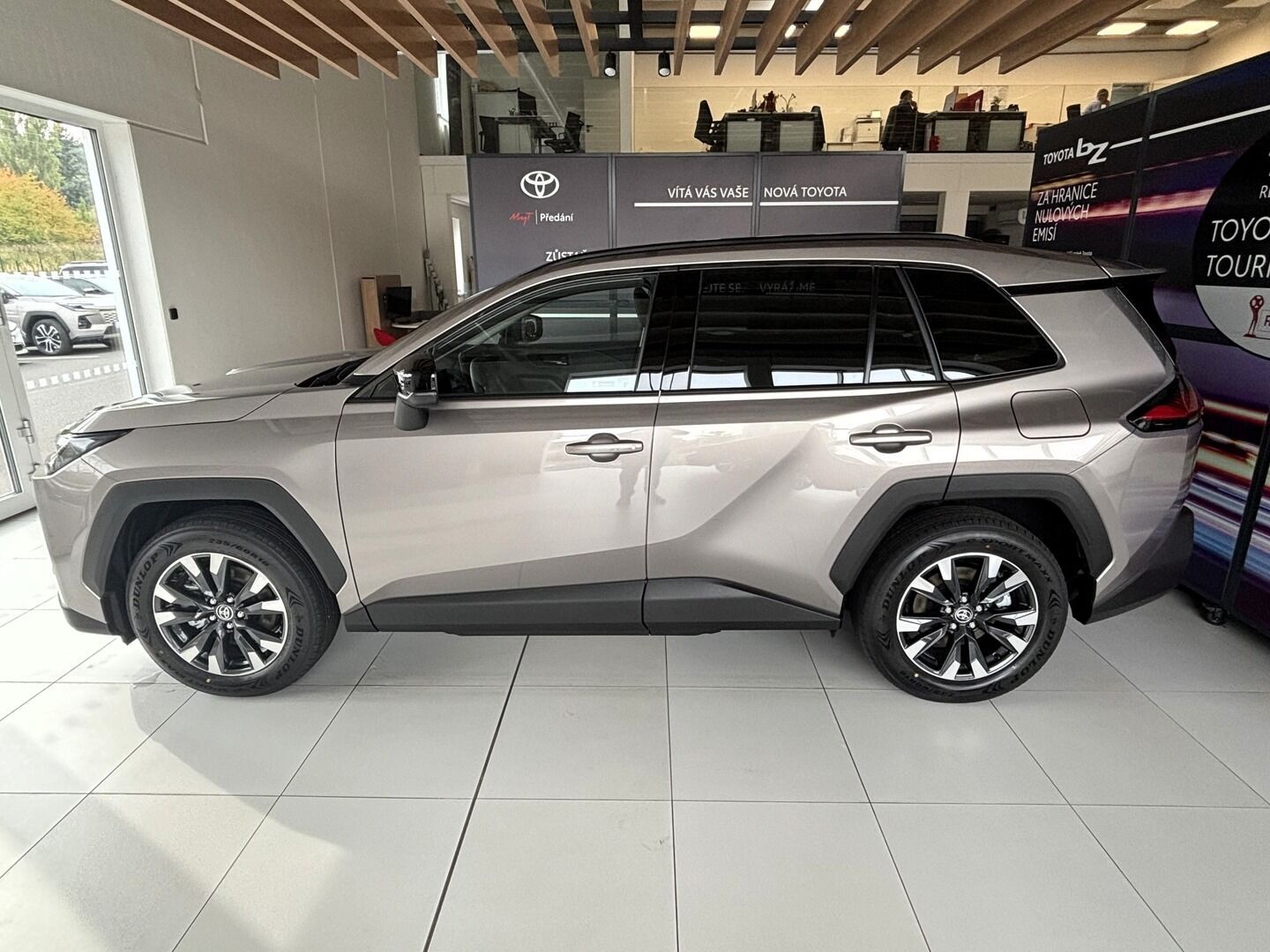 Toyota Rav4, 2,5 Comfort Business AWD PHEV - fotka 4