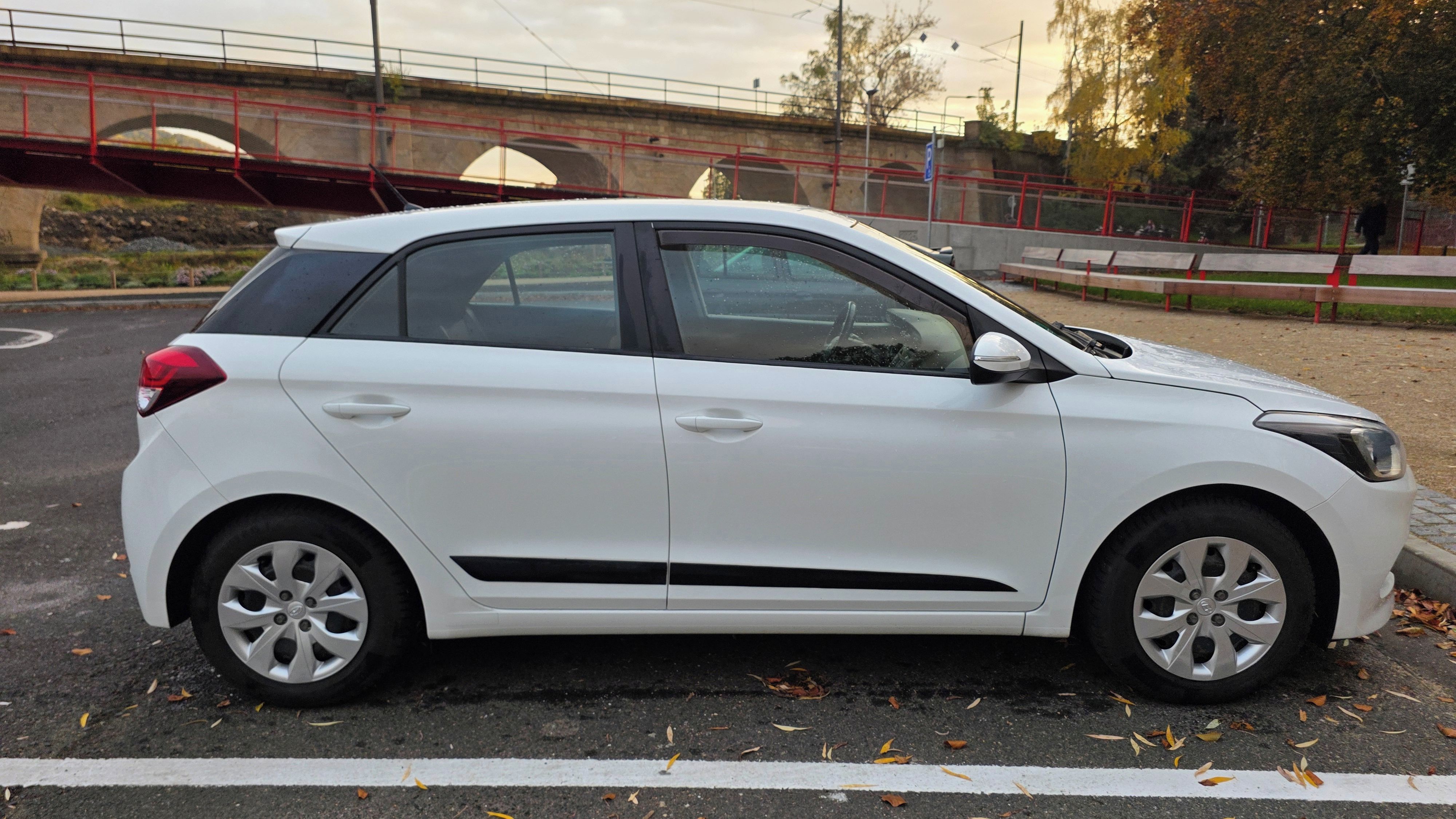 Hyundai i20, Hyundai i20 1.2 MPi (2017) - fotka 5