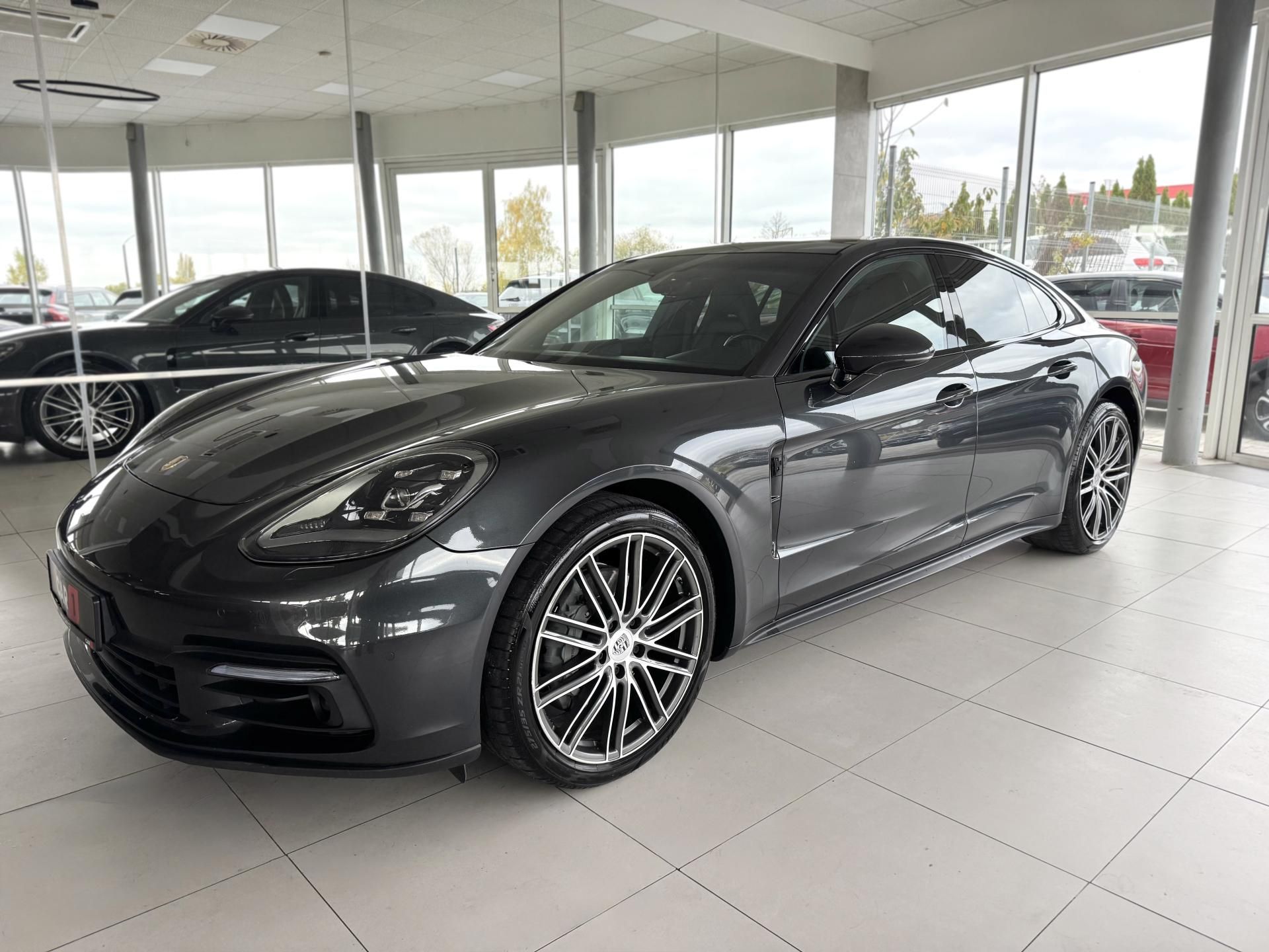 Porsche Panamera, 4S 324kW*Chrono*Webasto*Panora - fotka 2