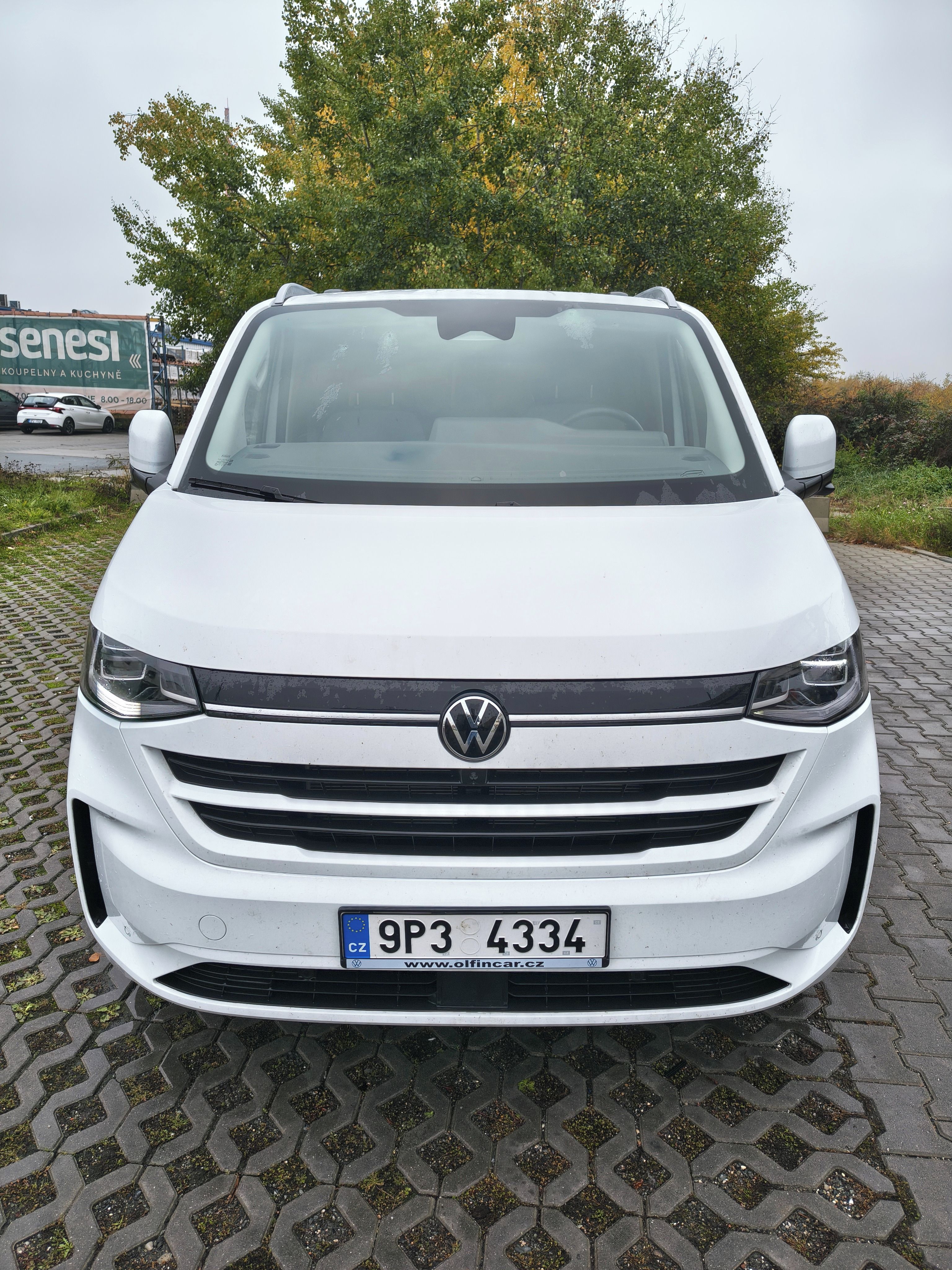 Volkswagen Caravelle, Nová Caravelle Style KR 4x4 - fotka 2