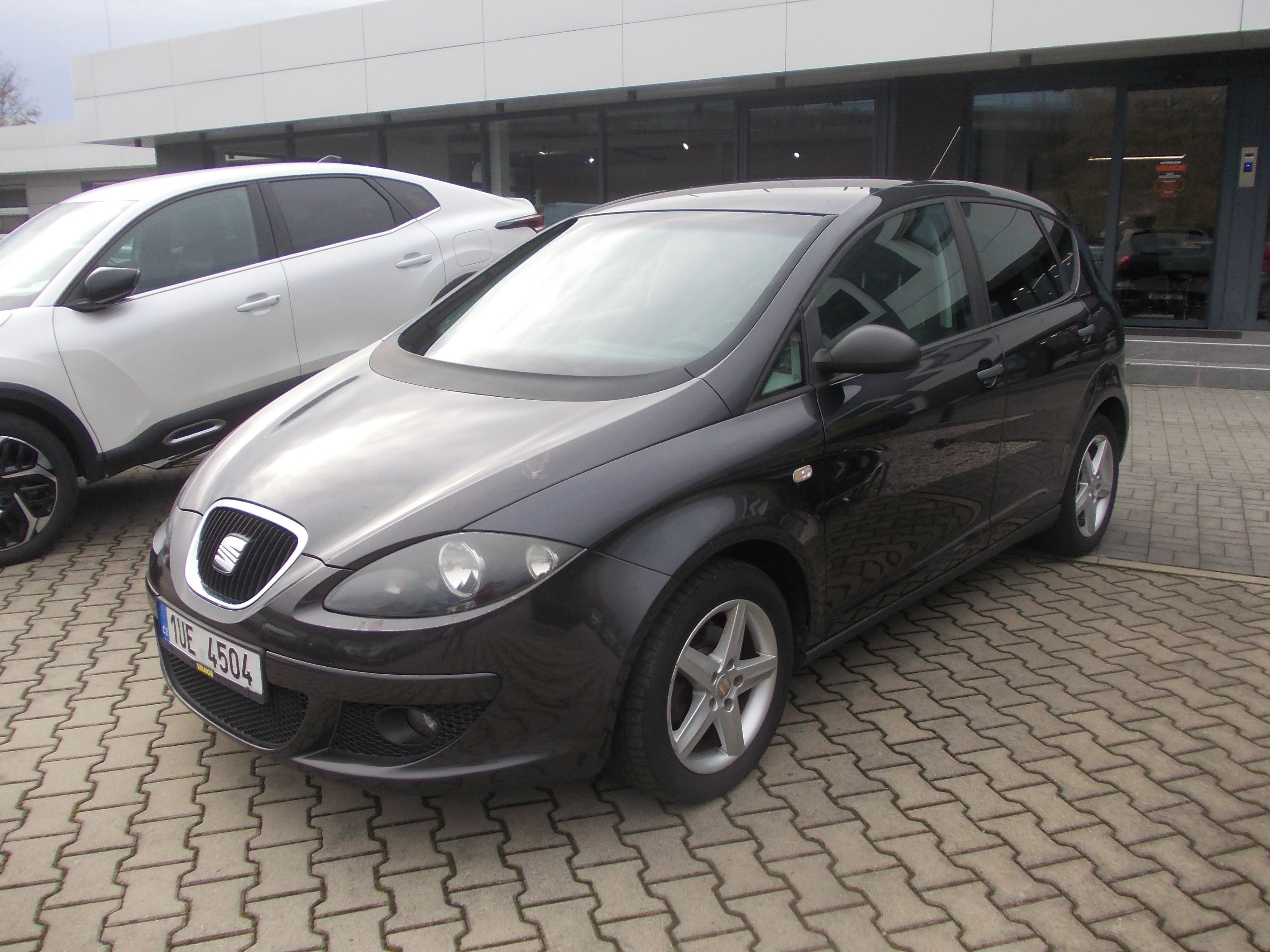 Seat Altea, 1.6i 75KW - fotka 2