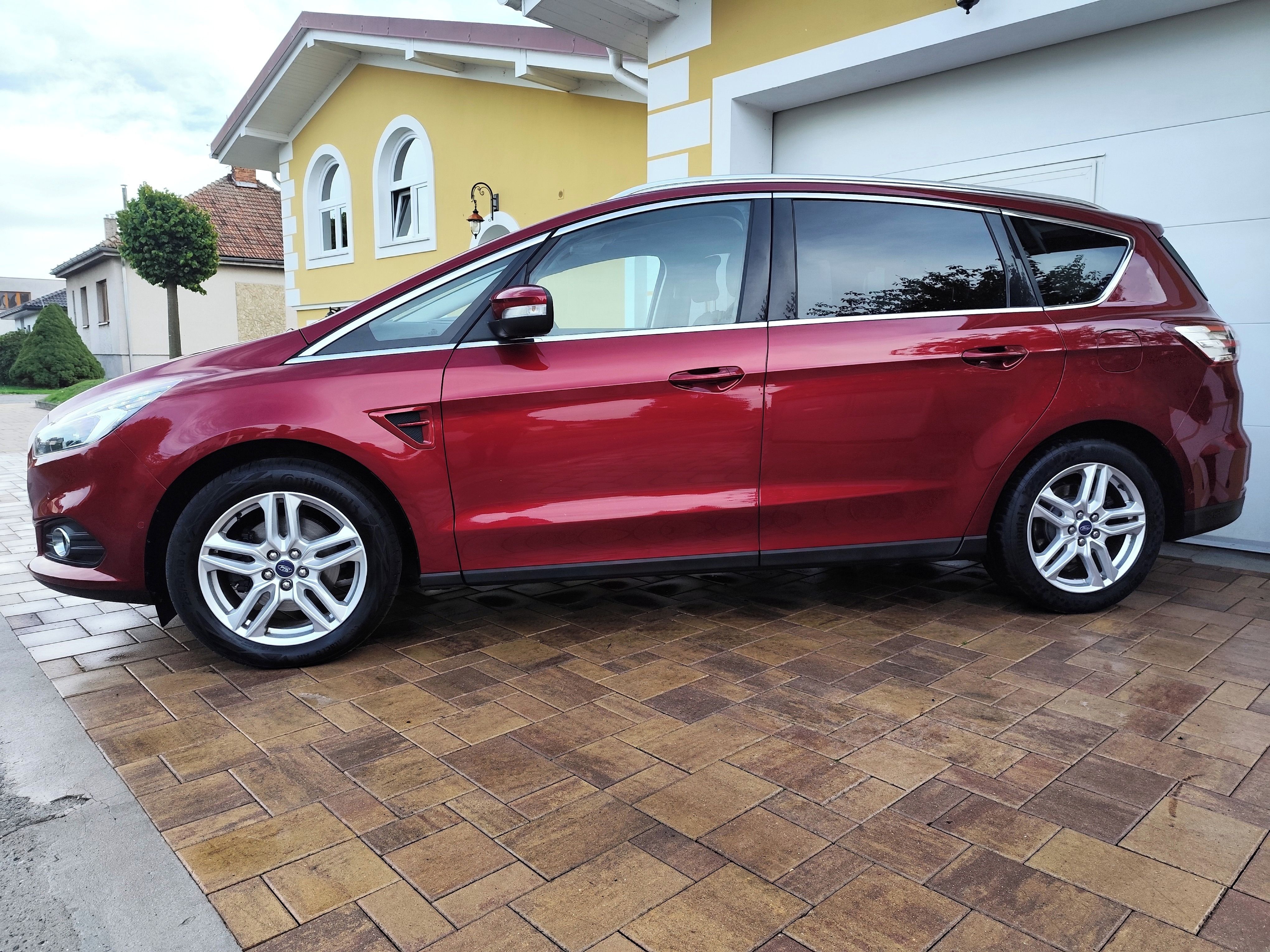 Ford S-MAX, TITAN.Ecob.118kw-7míst,fulled - fotka 5