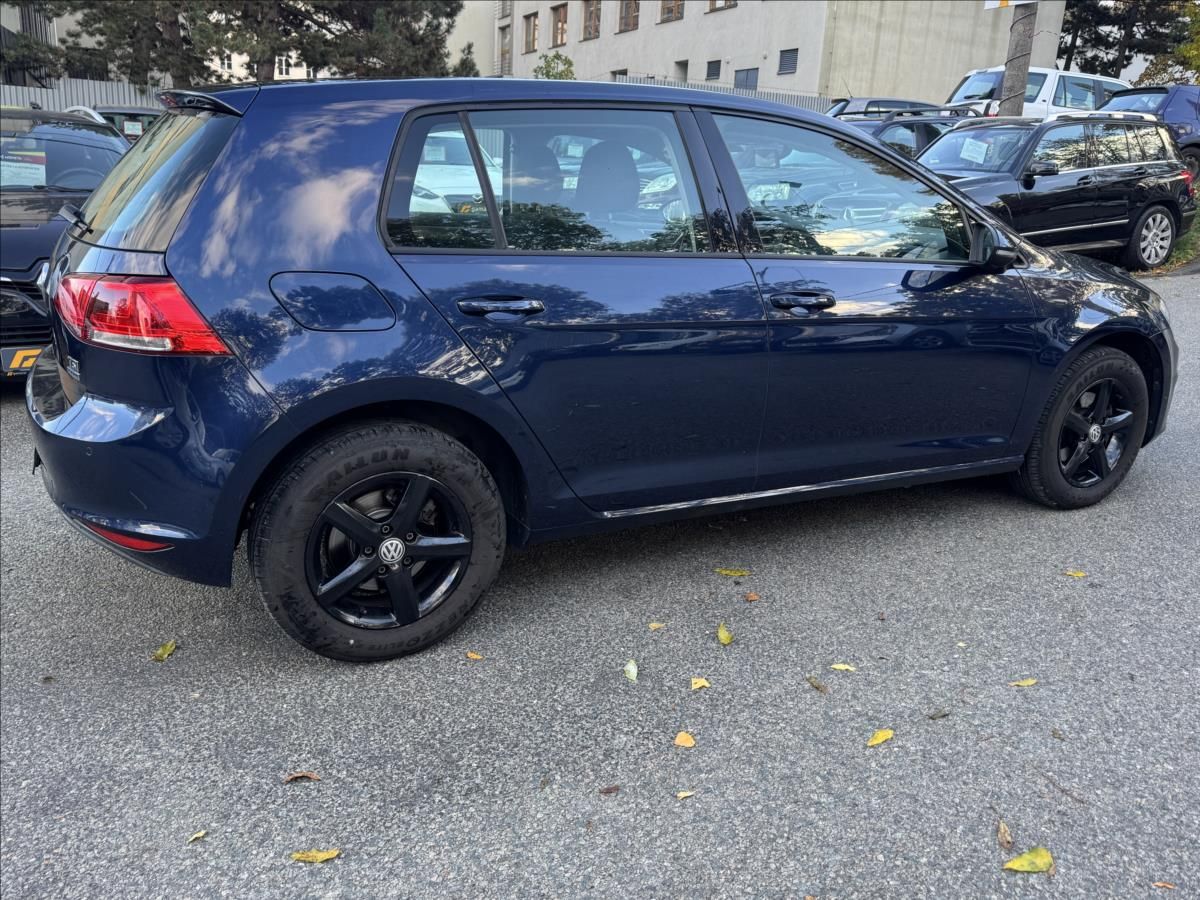 Volkswagen Golf, 1,2 BEZ KOROZE . - fotka 5