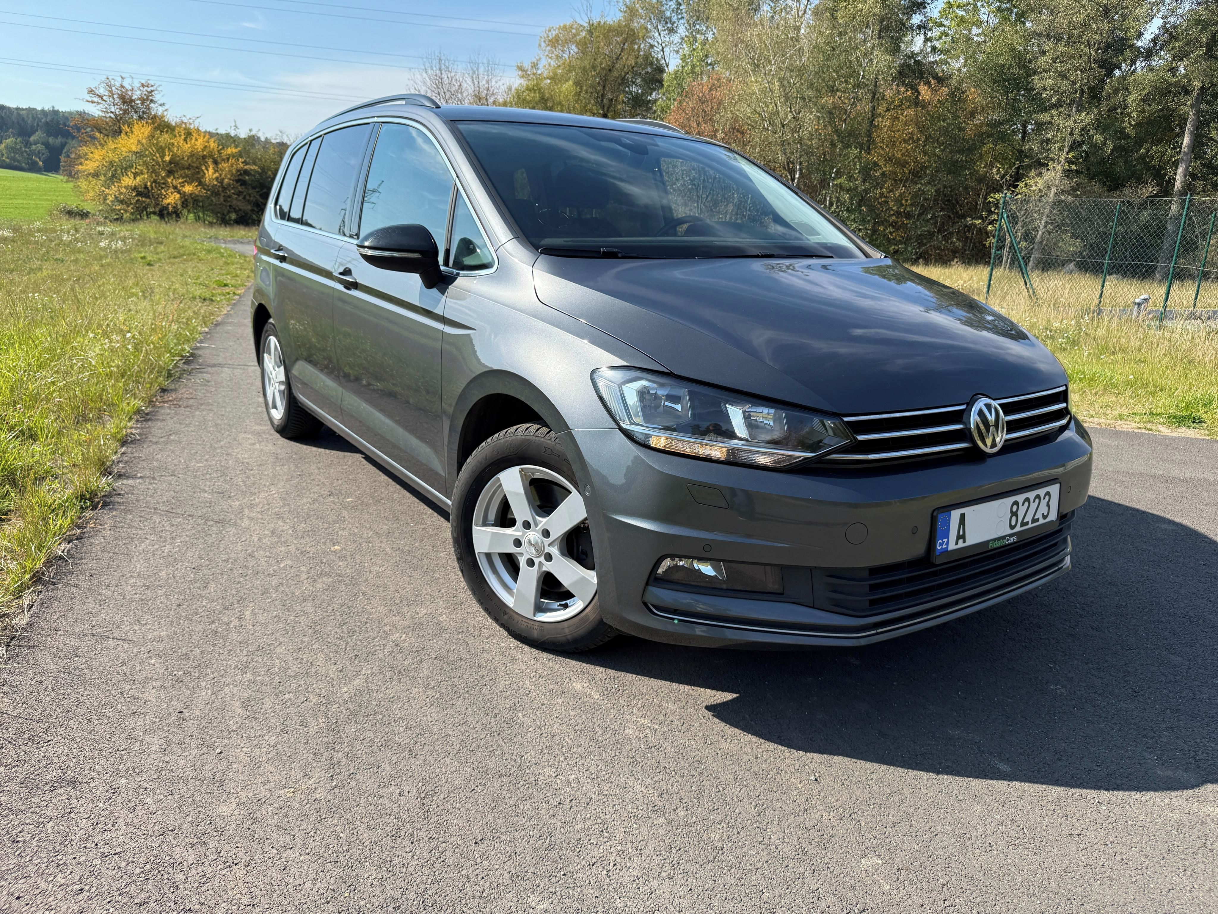 Volkswagen Touran, 1.6 TDI DSG | 7 MÍST | Tažné