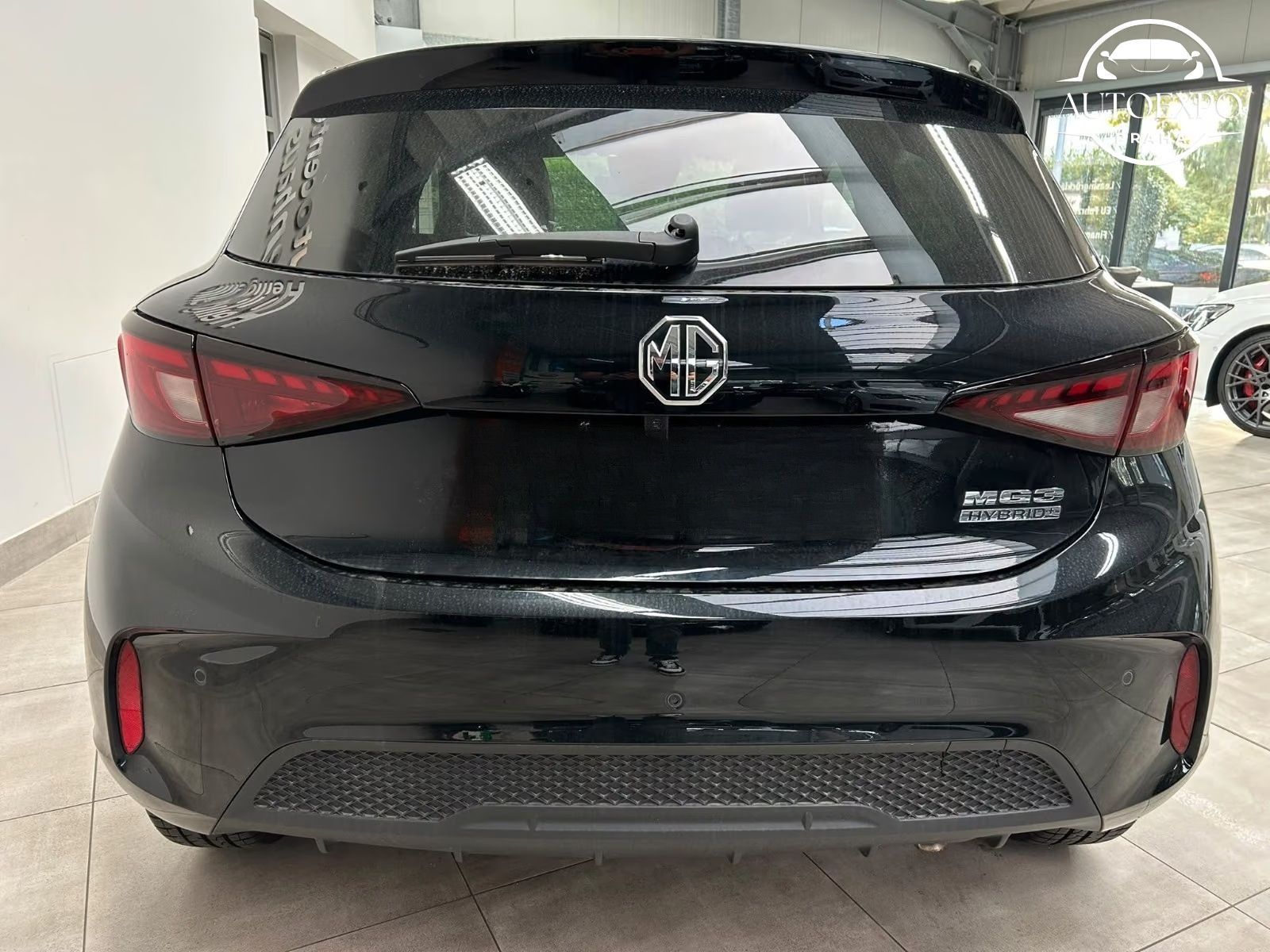 MG MG3, 3 1.5 Hybrid+*143 kW*Luxury - fotka 6