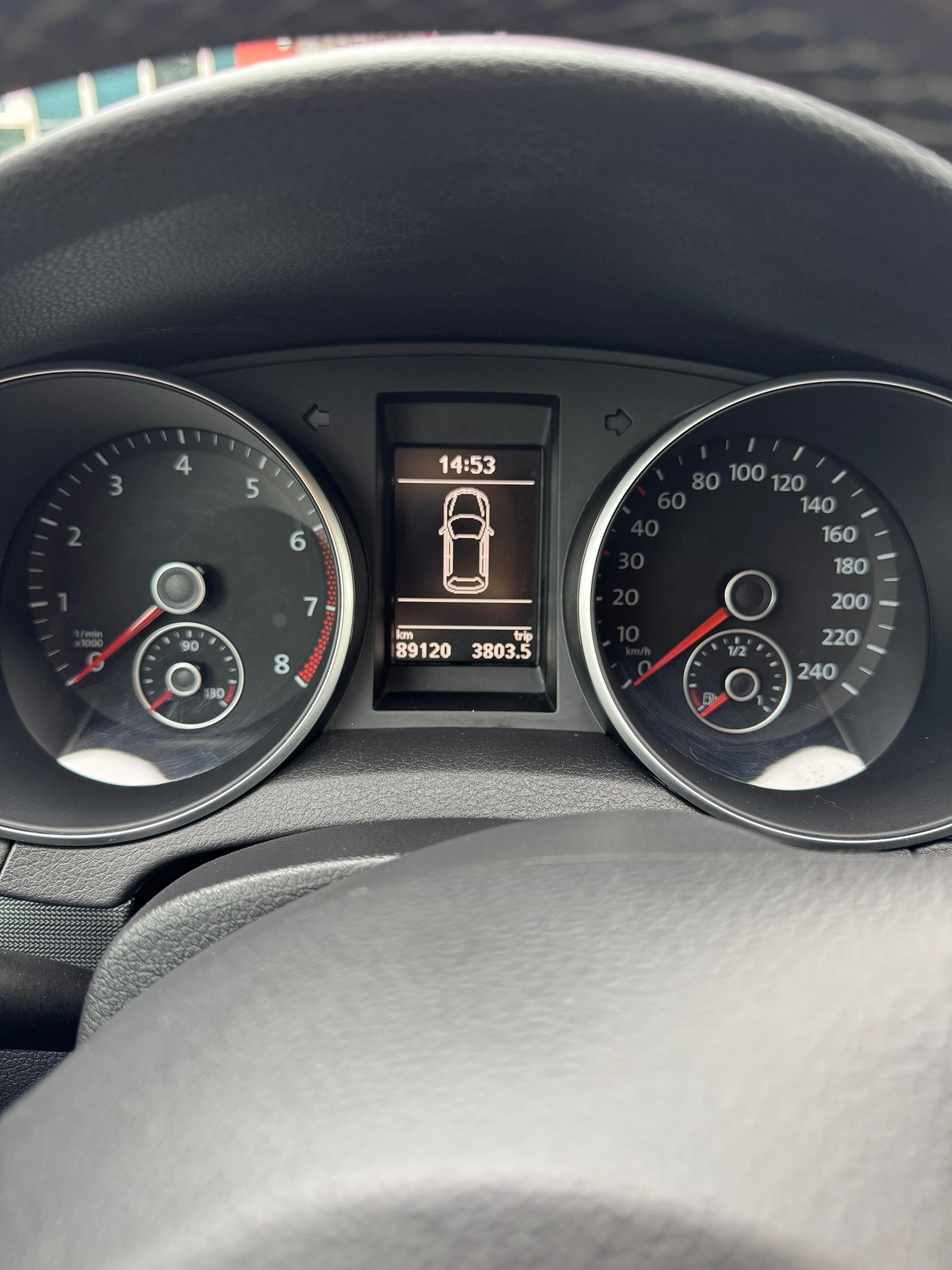 Volkswagen Golf, Volkswagen Golf VI 1.2 TSI - fotka 6