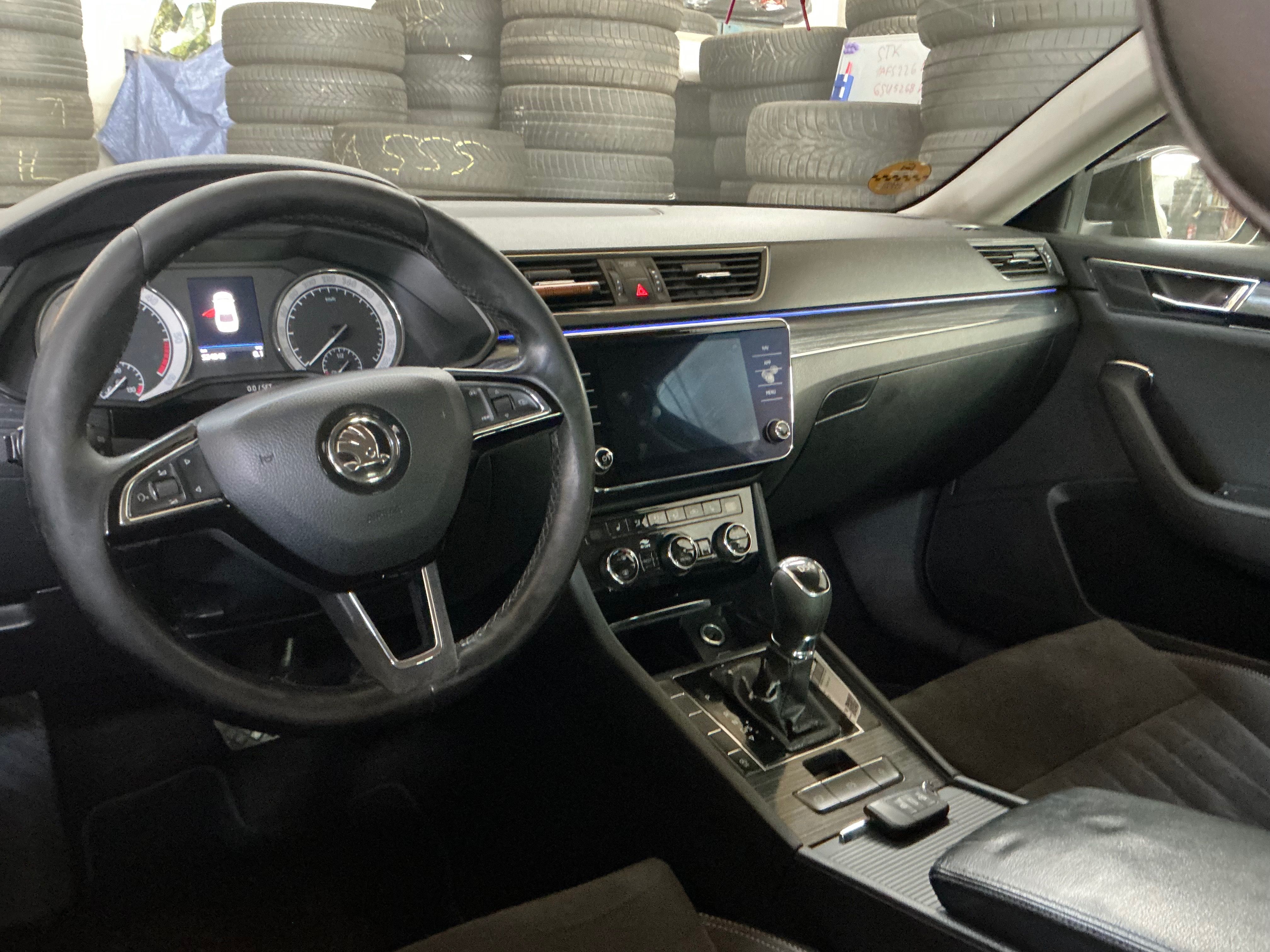 Škoda Superb, 2.0 DSG motor problem - fotka 3