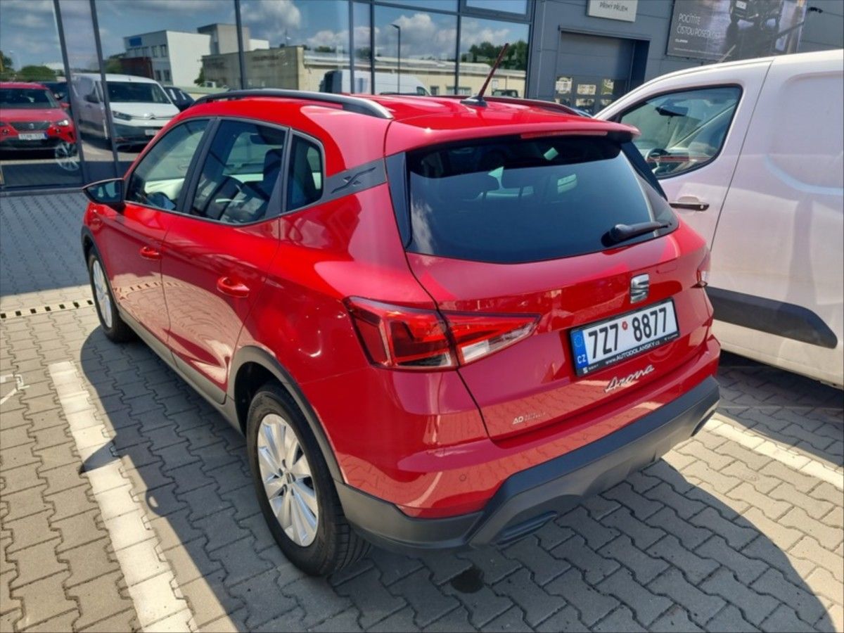 Seat Arona, 1,0 TSi 85kW Style - fotka 4
