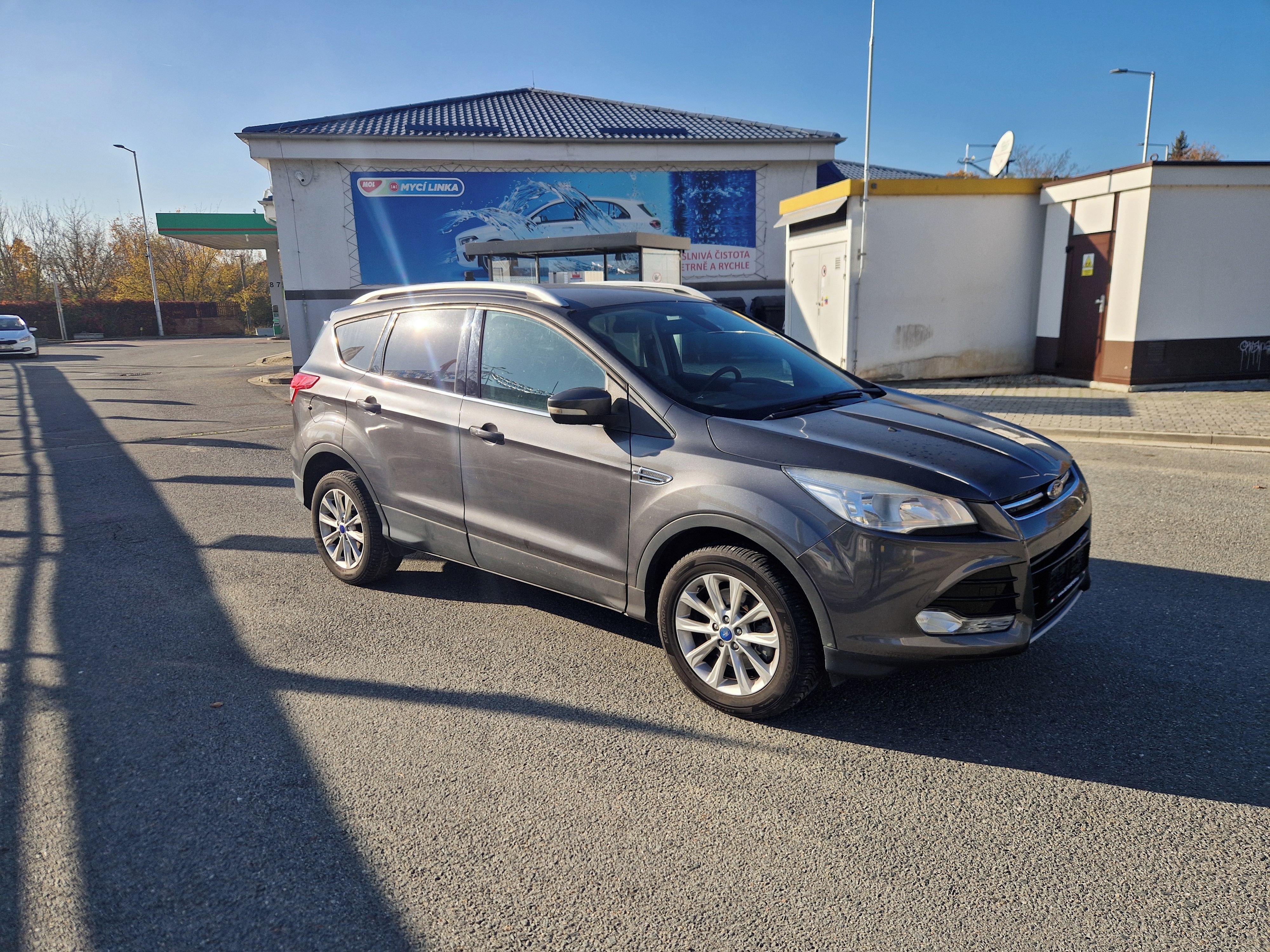 Ford Kuga, 2.0TDCi NAVI 4x4 - fotka 6