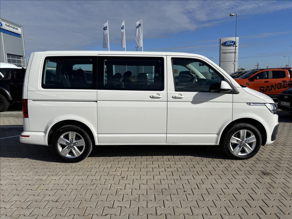 Volkswagen Multivan, 2,0 TDI Comfortline 4x4 AUT - fotka 6