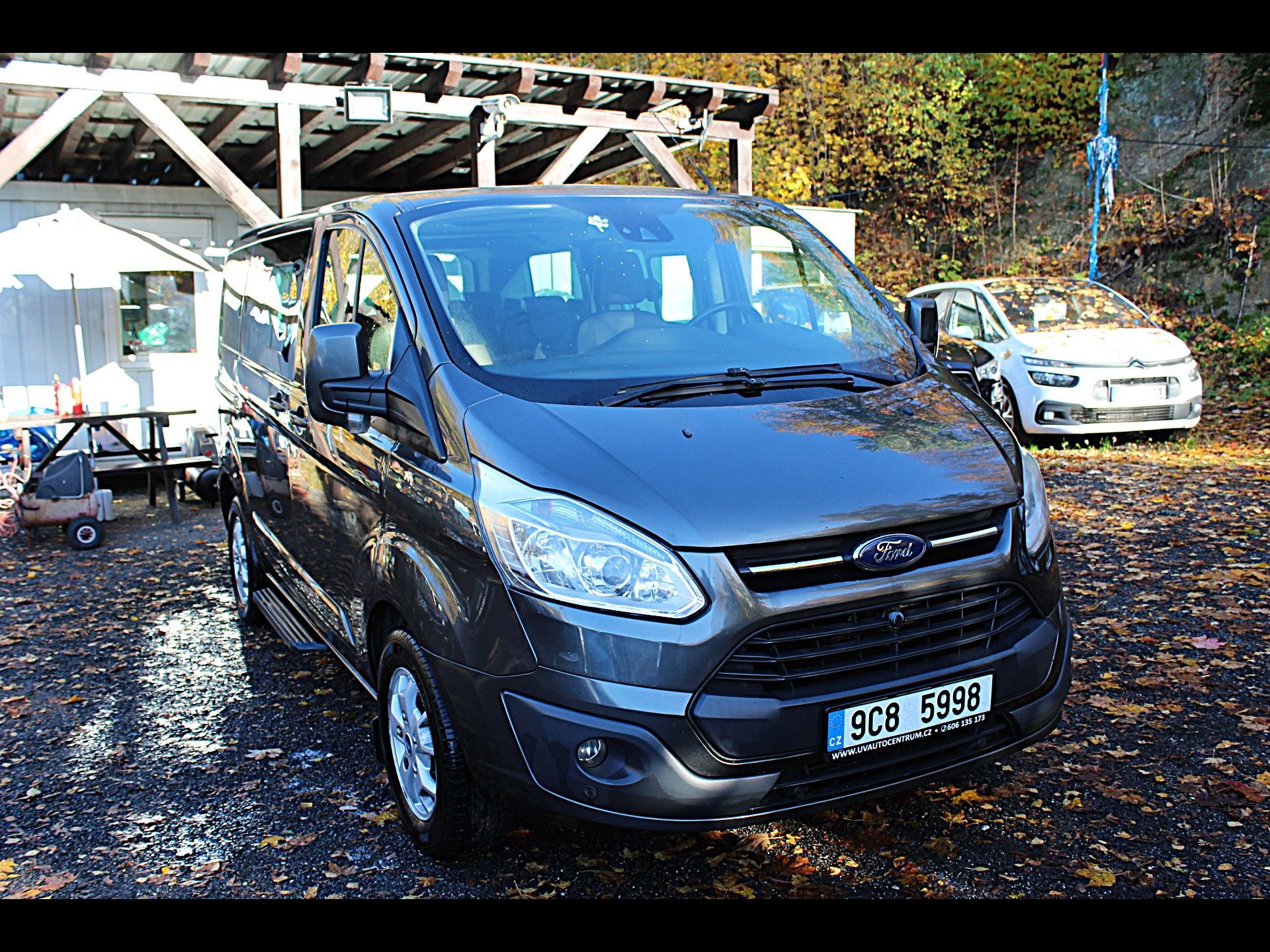 Ford Transit Custom, 2.2 TDCi 8. míst - fotka 3