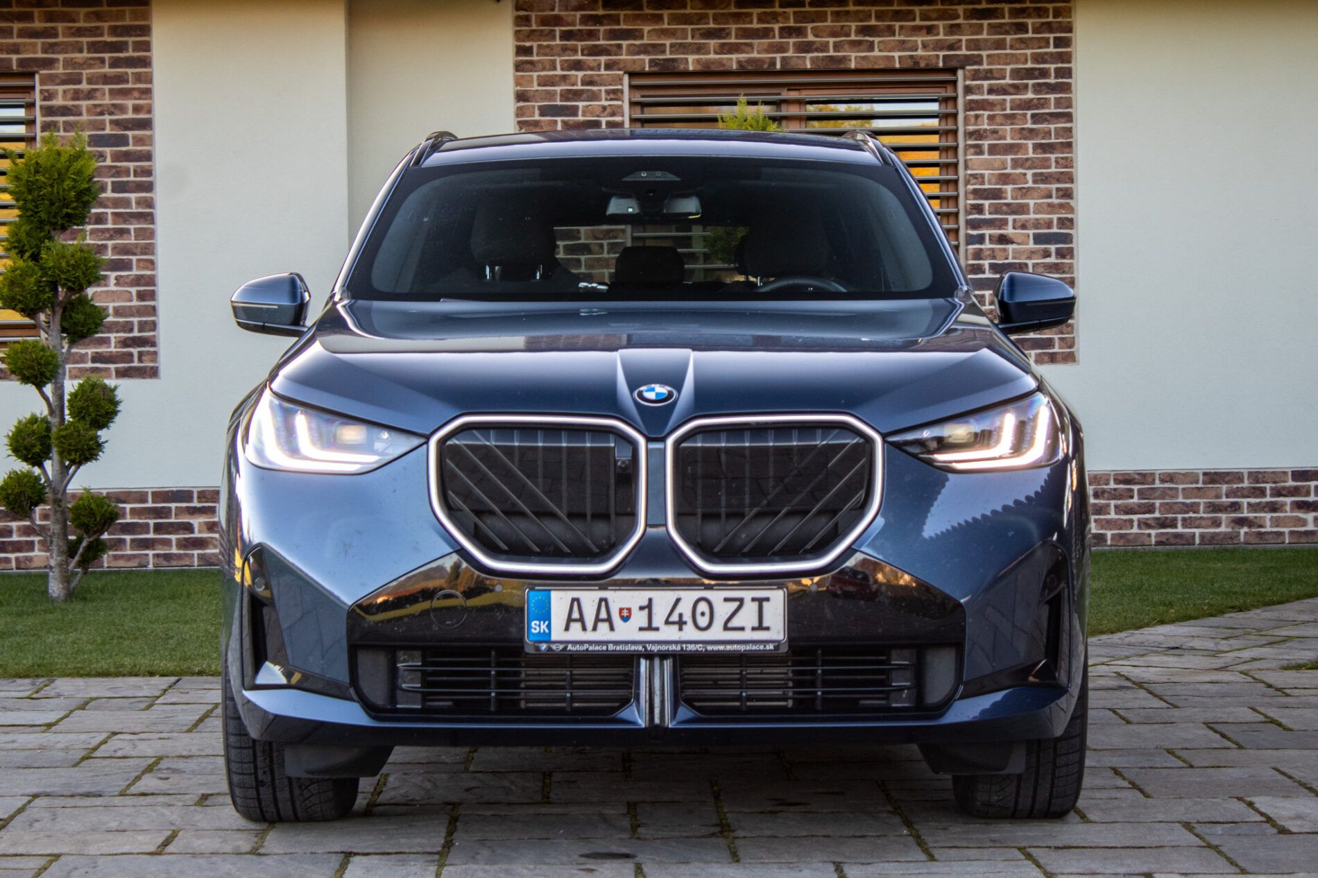BMW X3 - fotka 2