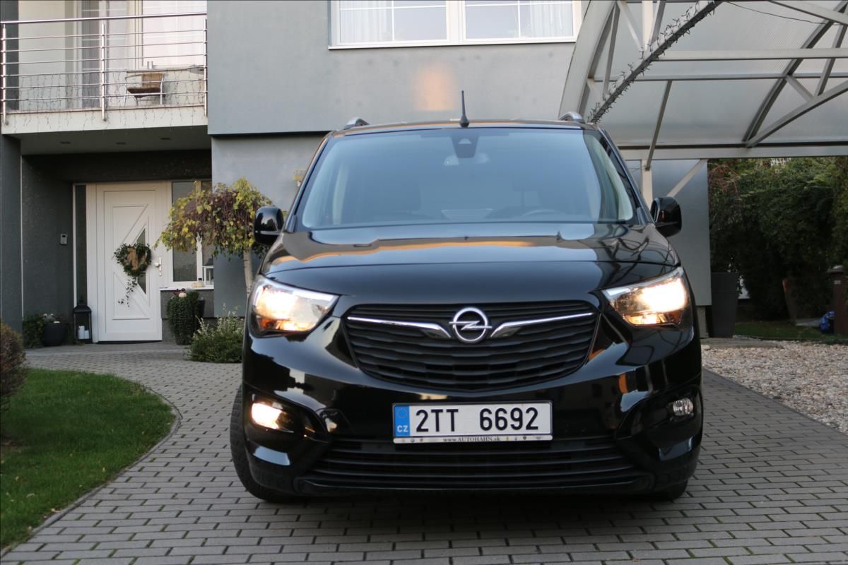 Opel Combo, 1,2 LIFE,81KW,87000 Km - fotka 2
